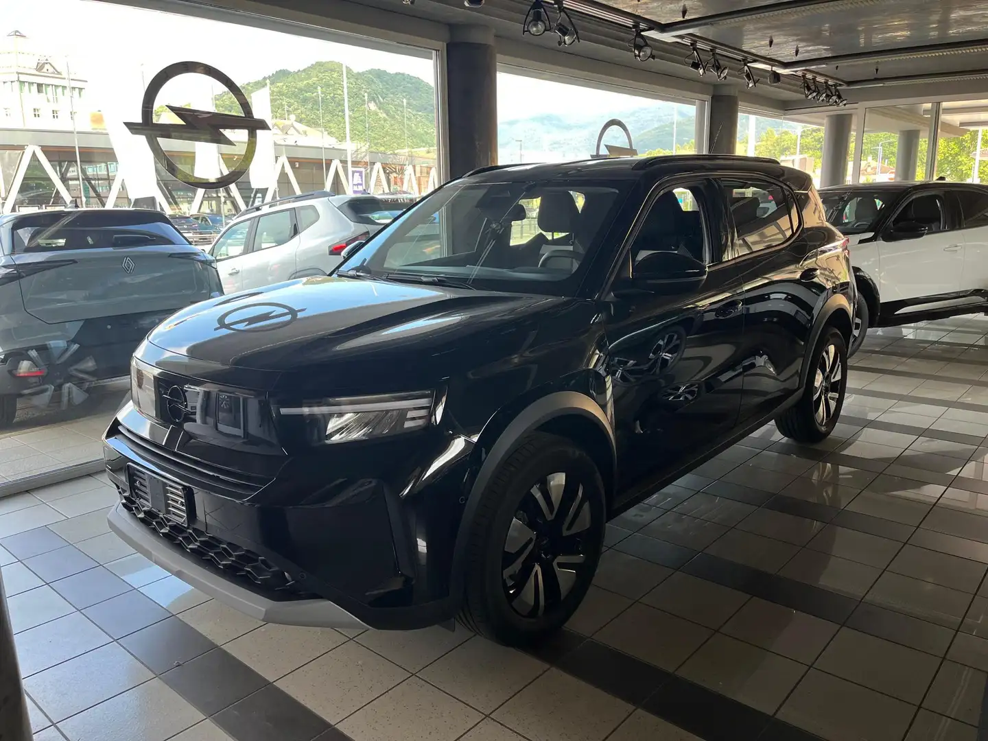 Opel Frontera 1.2 hybrid GS 145cv edct Nero - 1