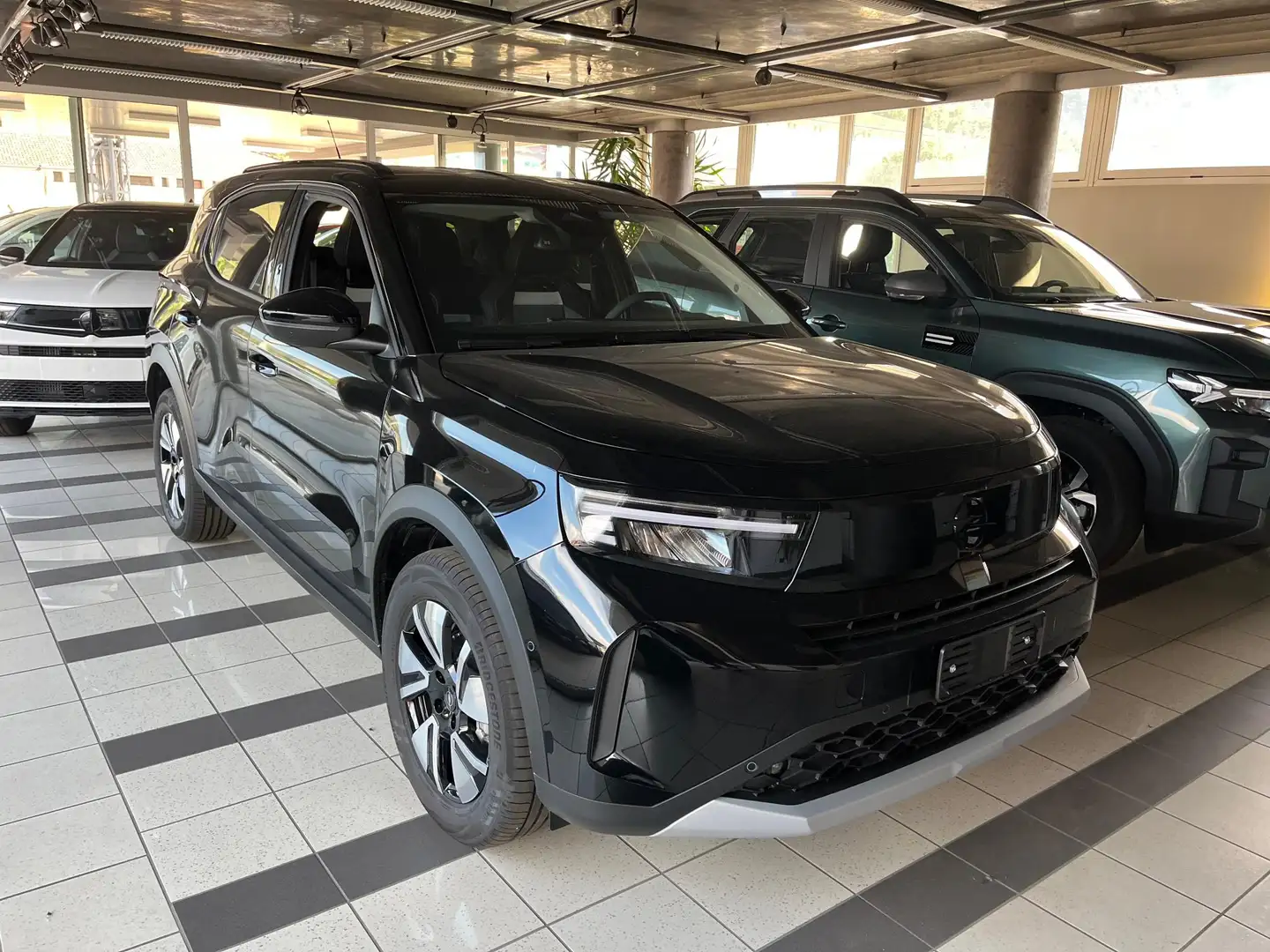 Opel Frontera 1.2 hybrid GS 145cv edct Nero - 2