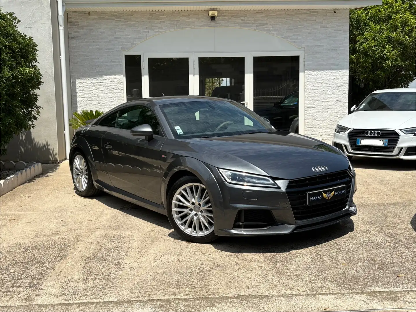 Audi TT 1.8 TFSI 180 ch s tronic 7 S line - 2
