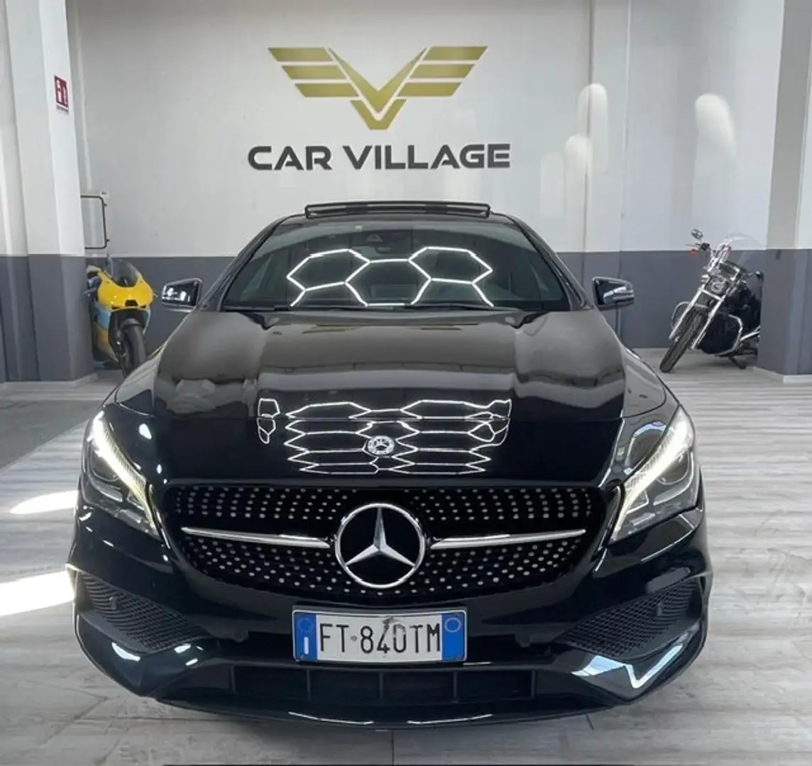 Mercedes-Benz CLA 200 CLA 200 d S.W. 4Matic Automatic Premium Plus Noir - 1