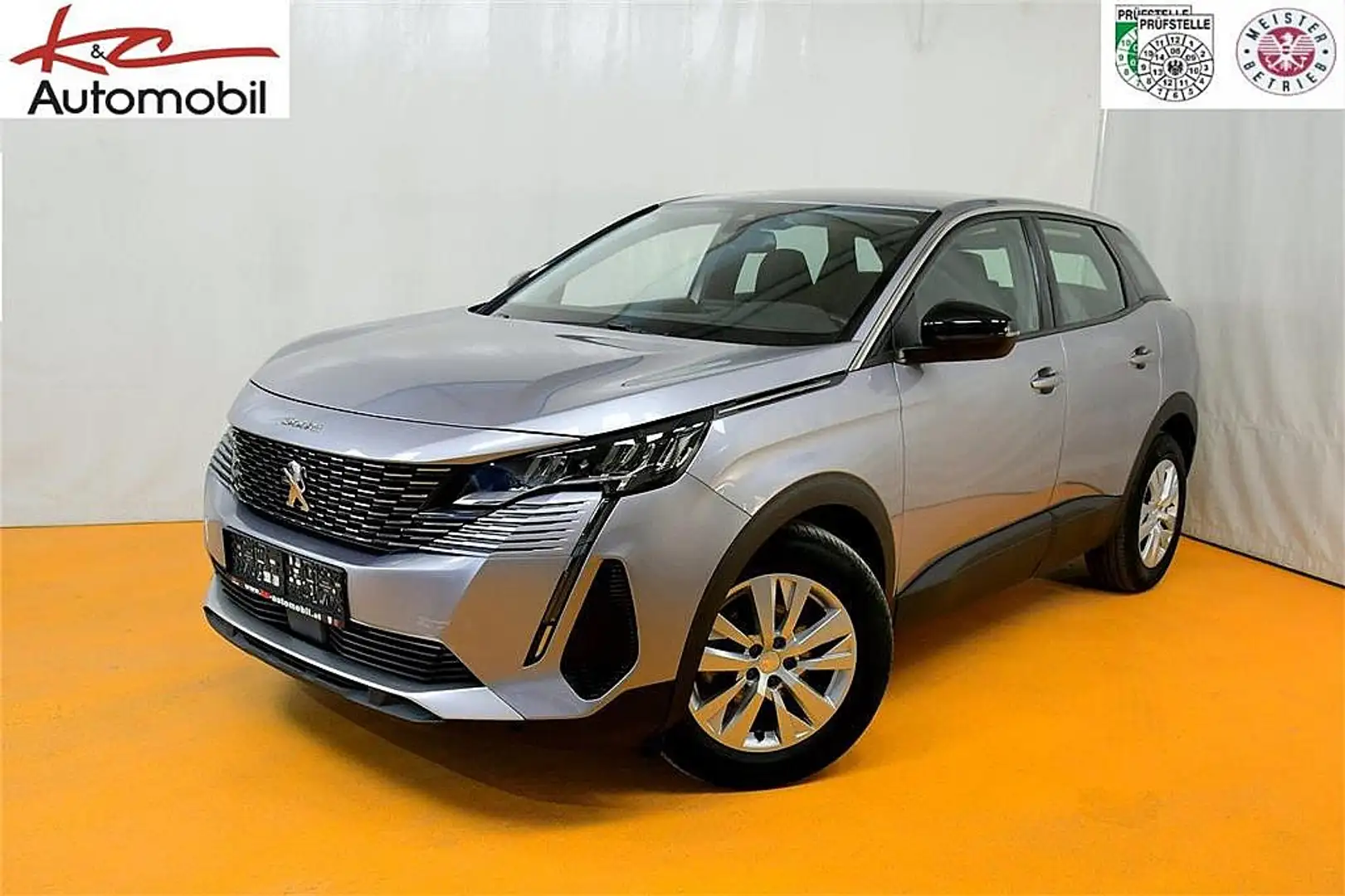 Peugeot 3008 BlueHDi 130 S&S EAT8 Active Pack Schwarz - 1
