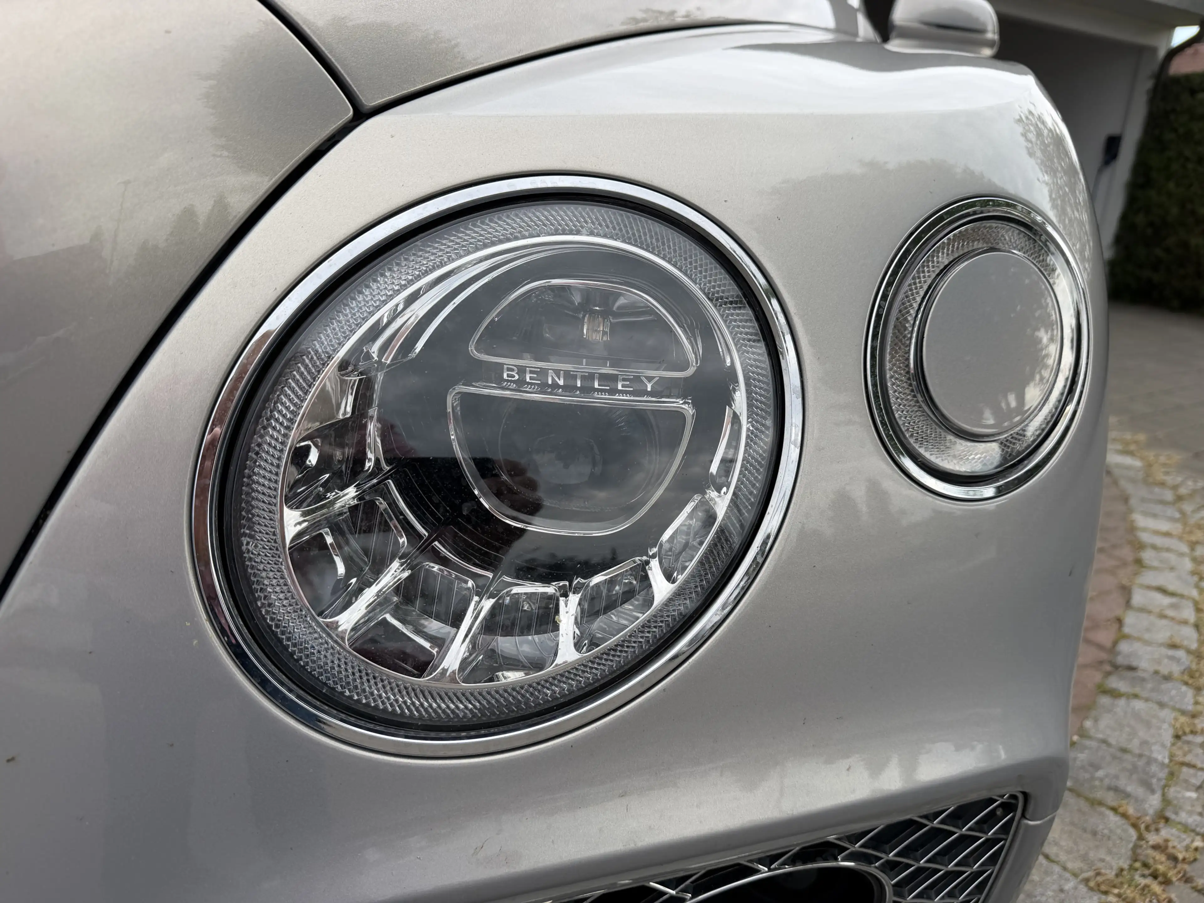 Bentley Bentayga Deutsches Fahrzeug Nachtsicht*Panorama* — photo 7