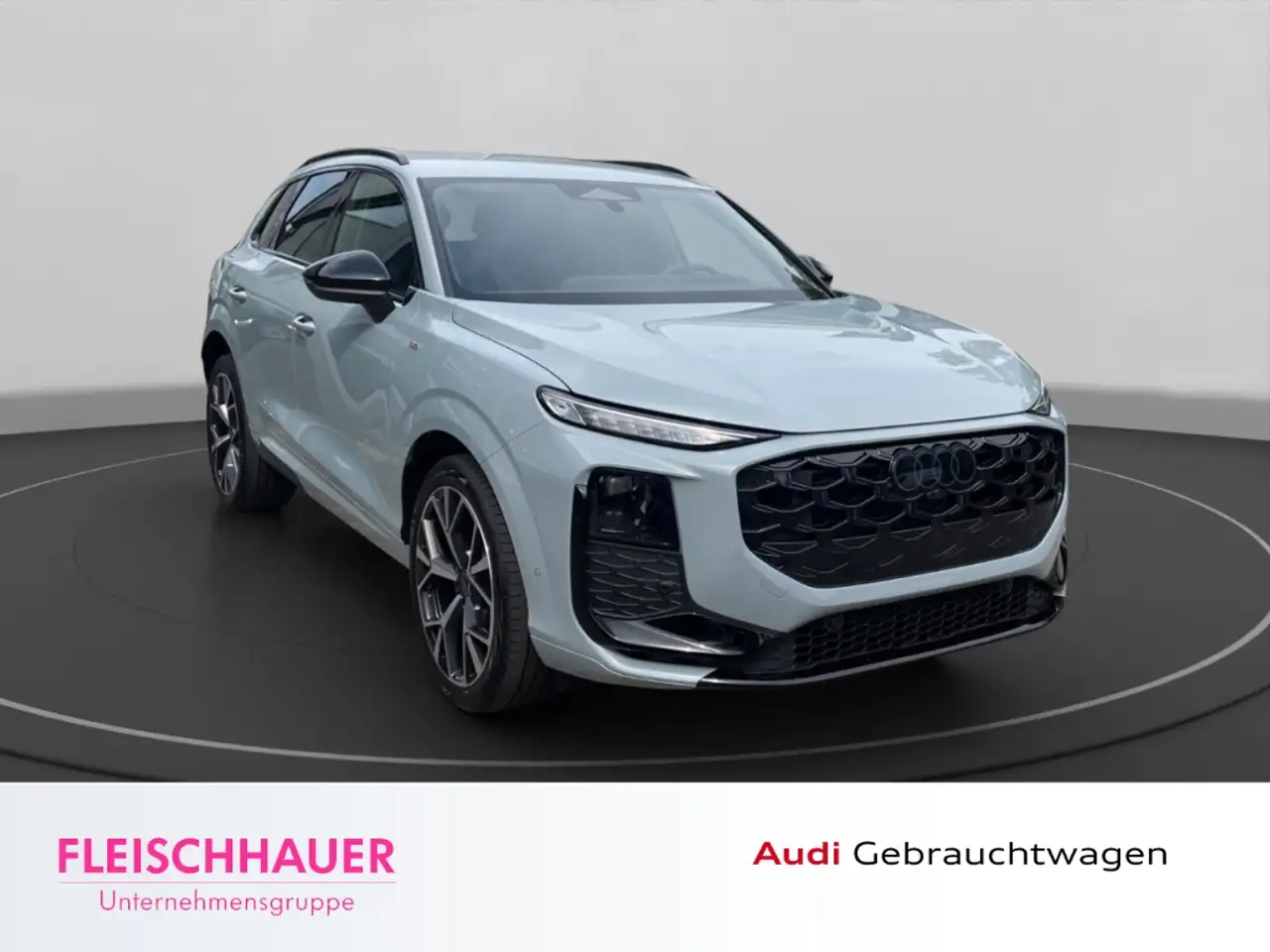 Audi Q3, фото 8