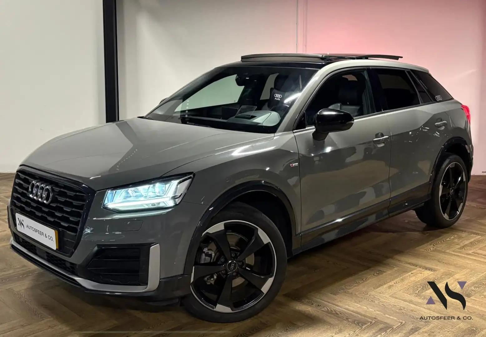 Audi Q2 1.4 TFSI CoD S-Line PANO KEYLESS CAM Gris - 1