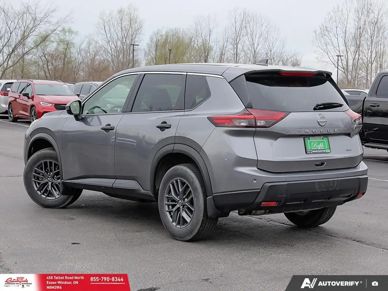 Nissan Rogue снимка Nissan Rogue