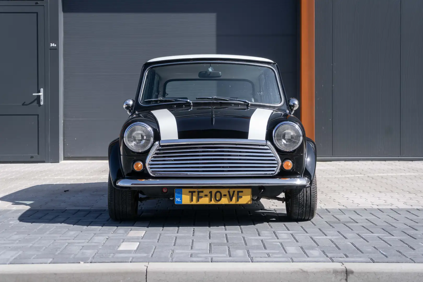 MINI 1300 Zwart - 2