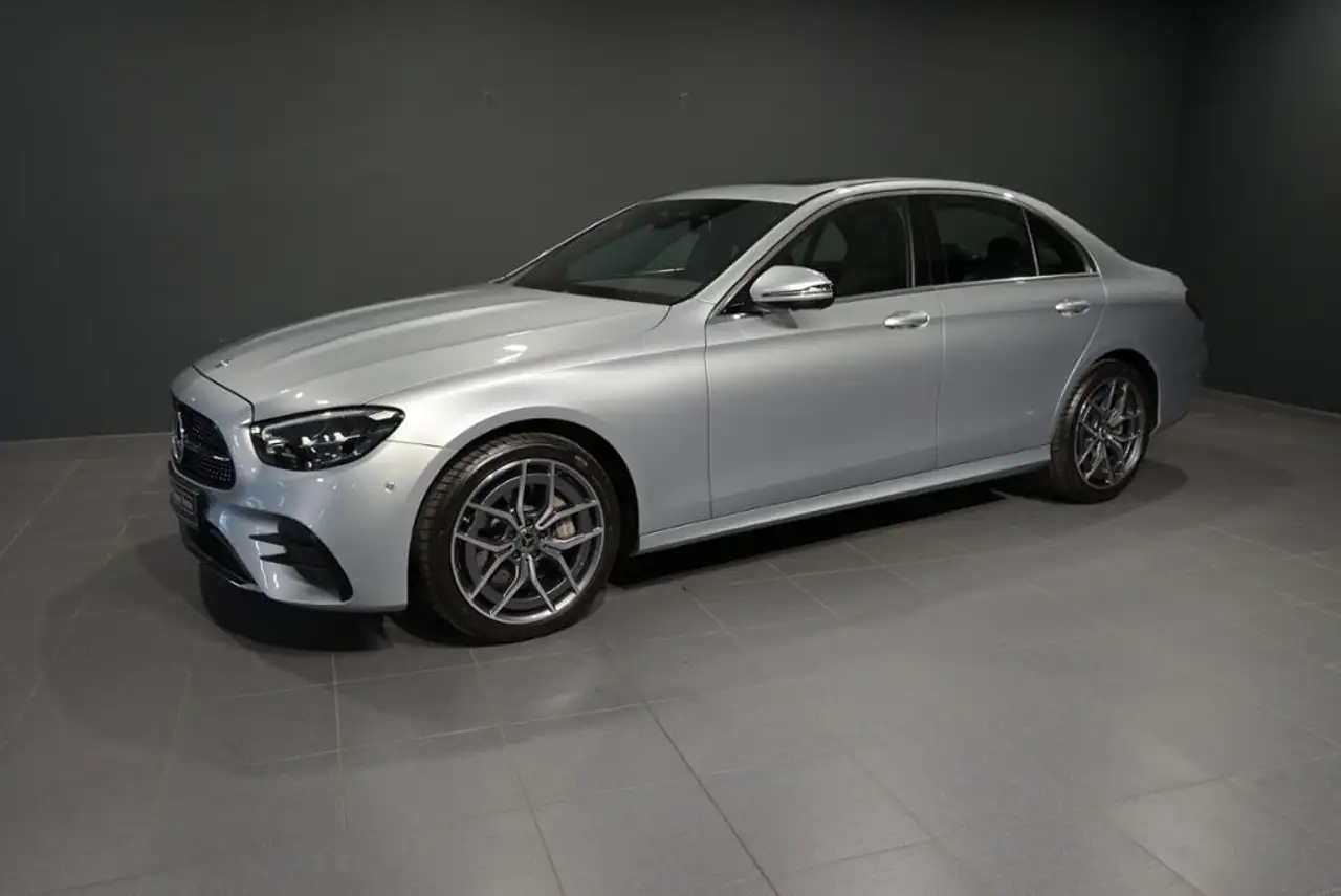 Mercedes-Benz E 400