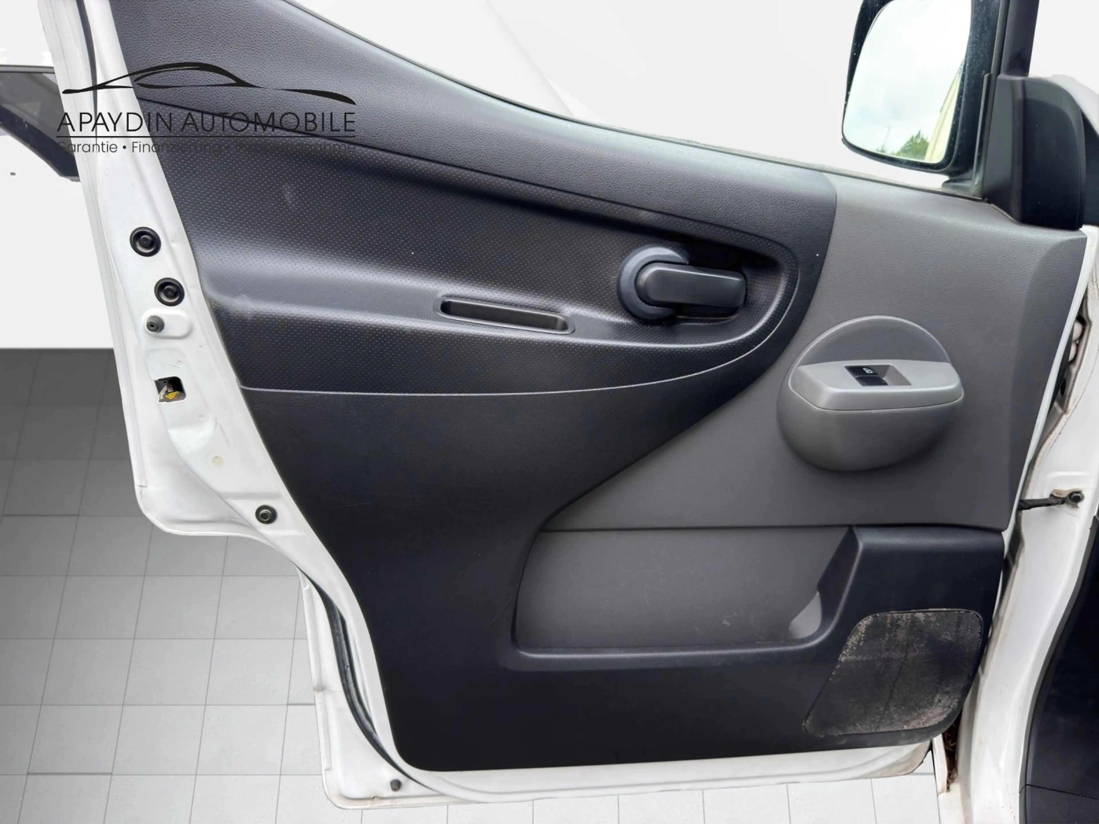 Nissan NV200 Evalia 1.6 Kasten Comfort 1.HAND/BLT/USB — photo 11