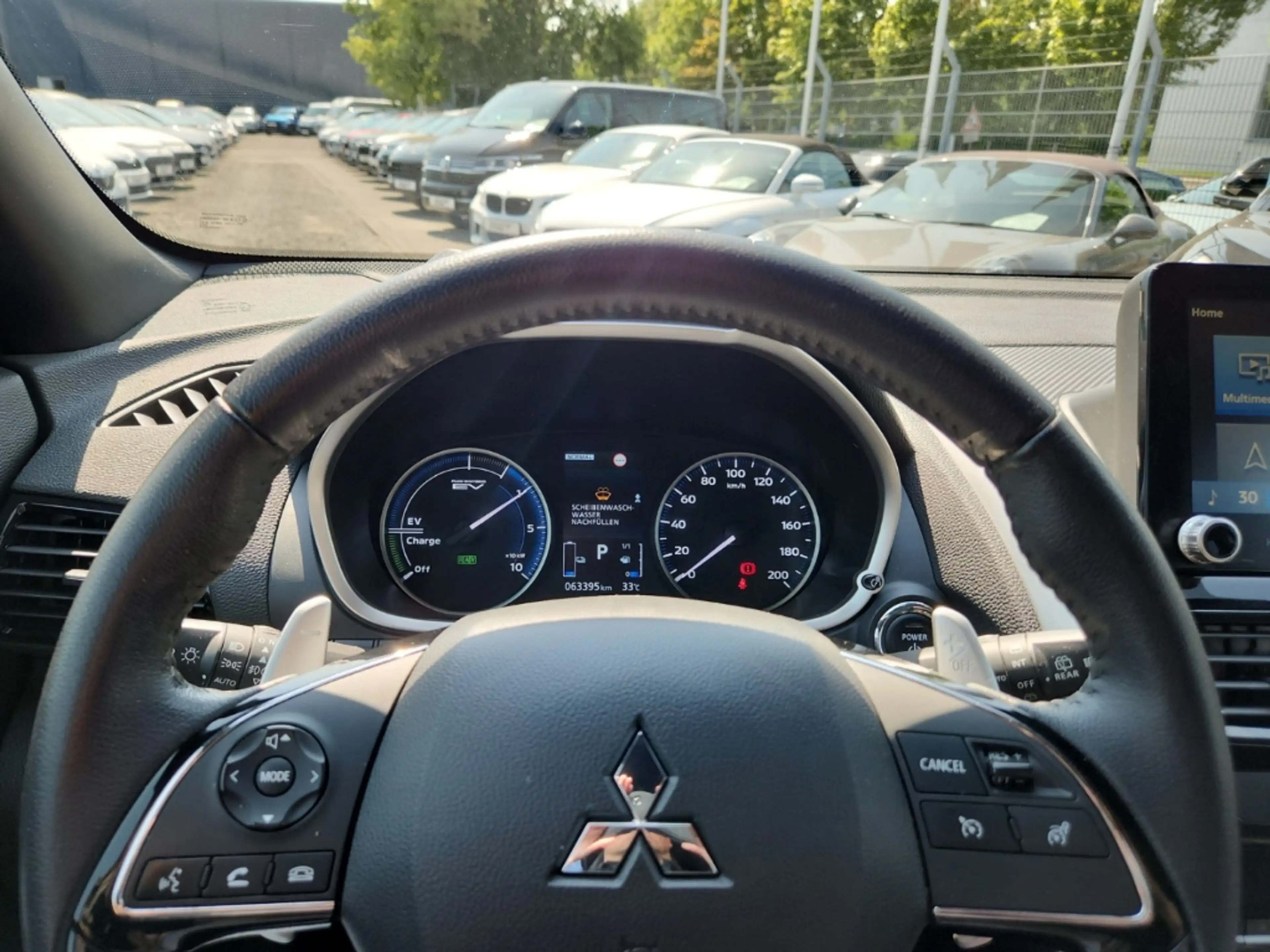 Mitsubishi Eclipse Cross Plug-In Hybrid Plus LED Navi Kamera — photo 11
