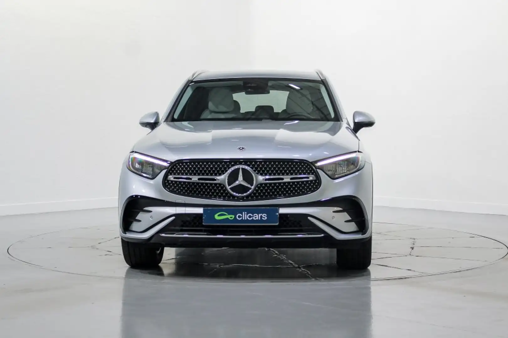 Mercedes-Benz GLC 200 4Matic 9G-Tronic Plateado - 2