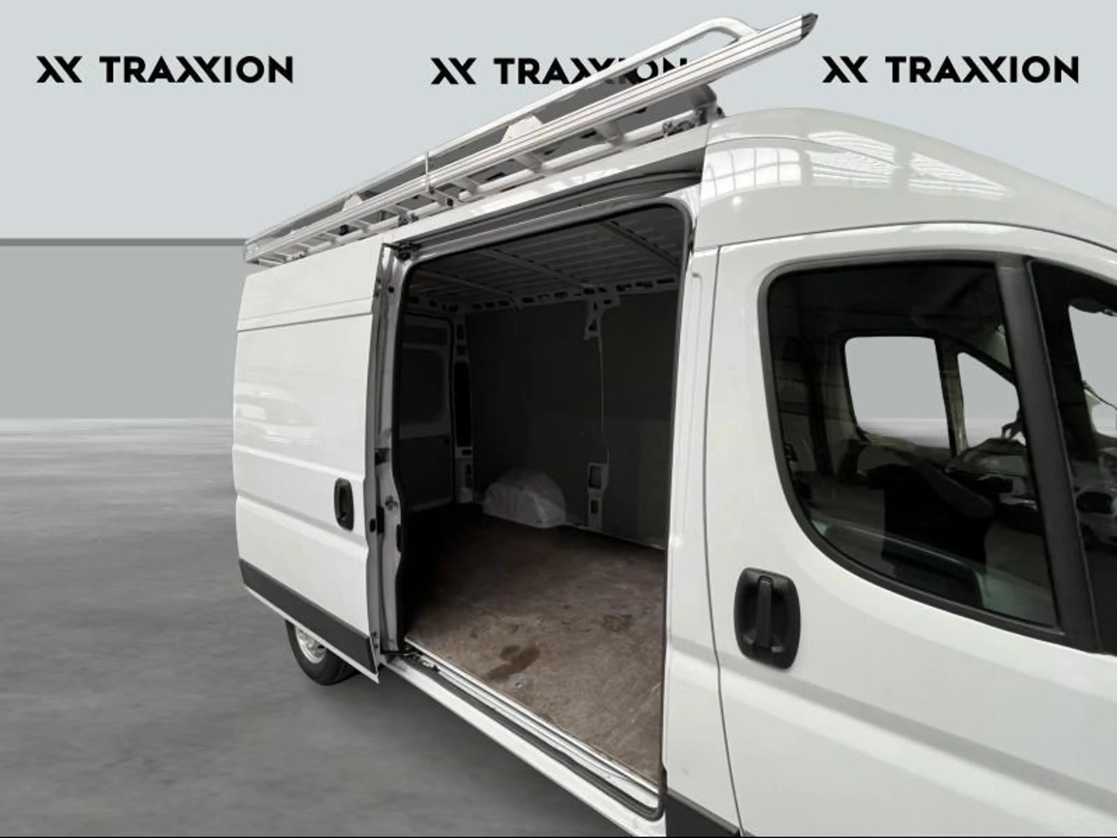 Peugeot Boxer L3H2 140 PK — photo 11