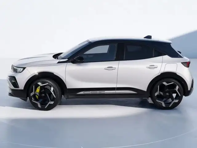 Opel Mokka-E view 7