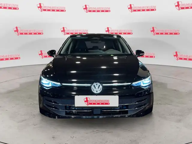 Volkswagen Golf view 6