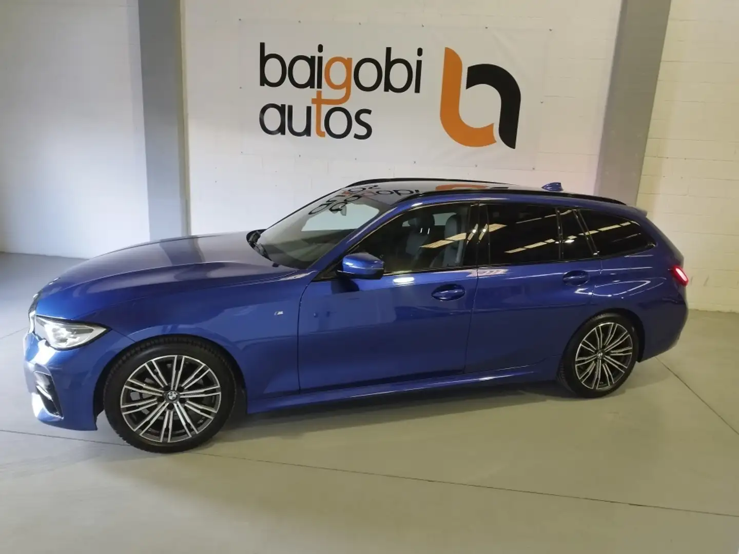 BMW 320 320iA Touring Azul - 2