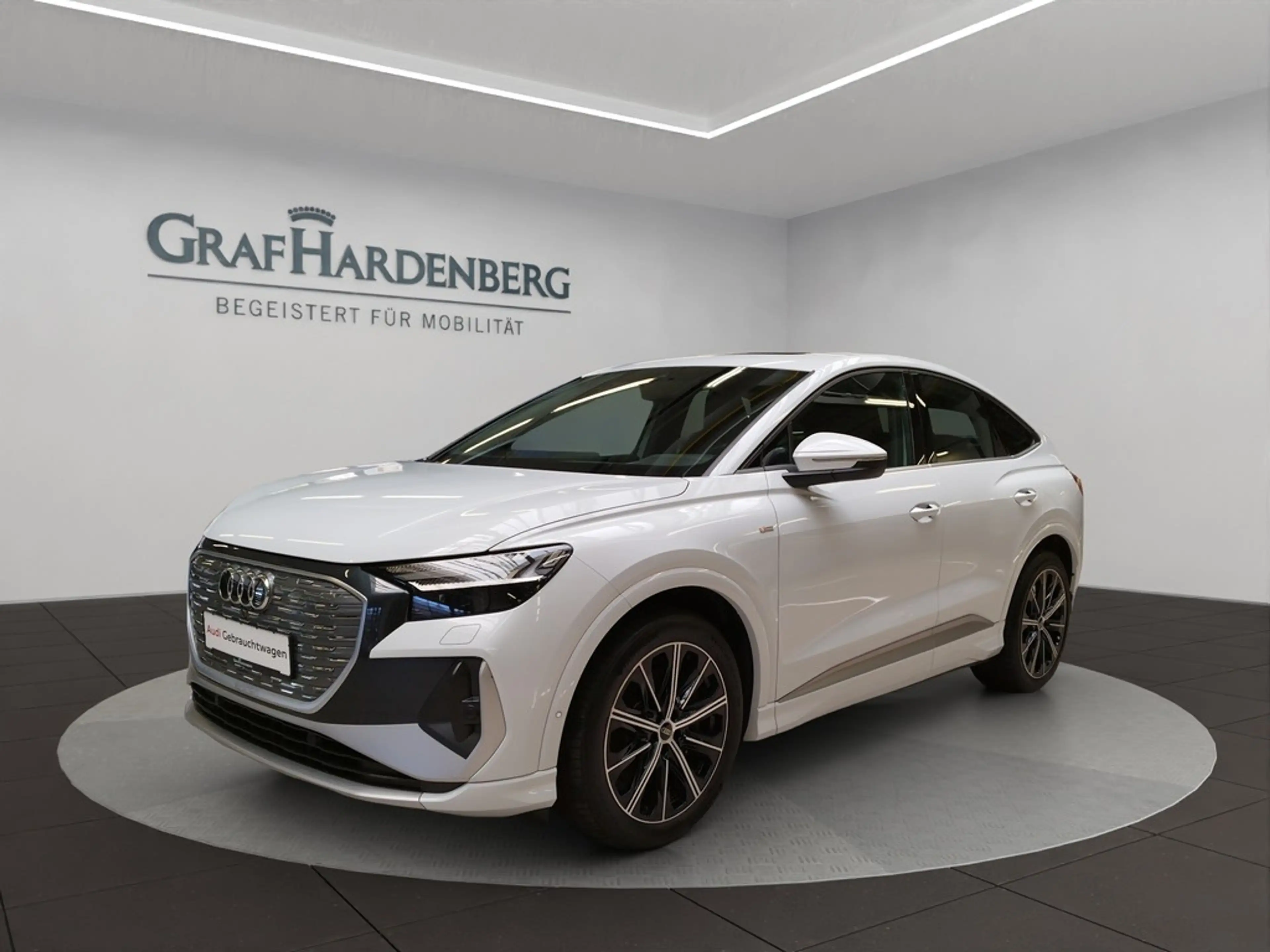 Audi e-tron S line MMI Navi plus