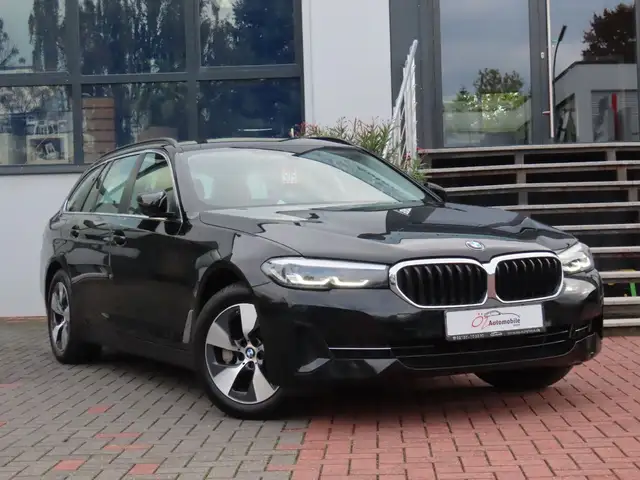Bmw 530 i xDrive Touring Autom. Leder Head Up Navi