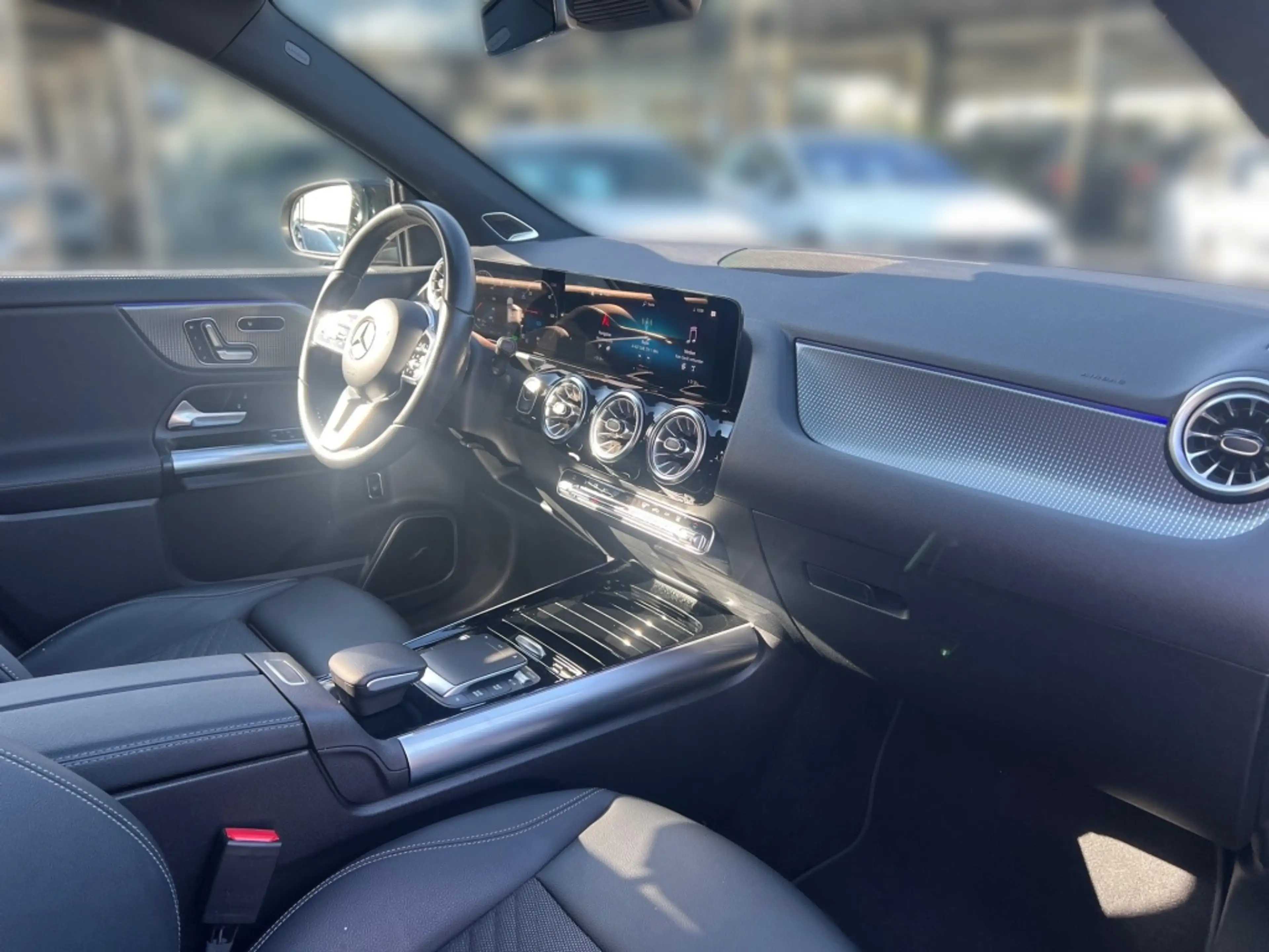 Mercedes-Benz EQA 250 Progressive*Night*AluAMG19*FAP*Burmester — photo 9