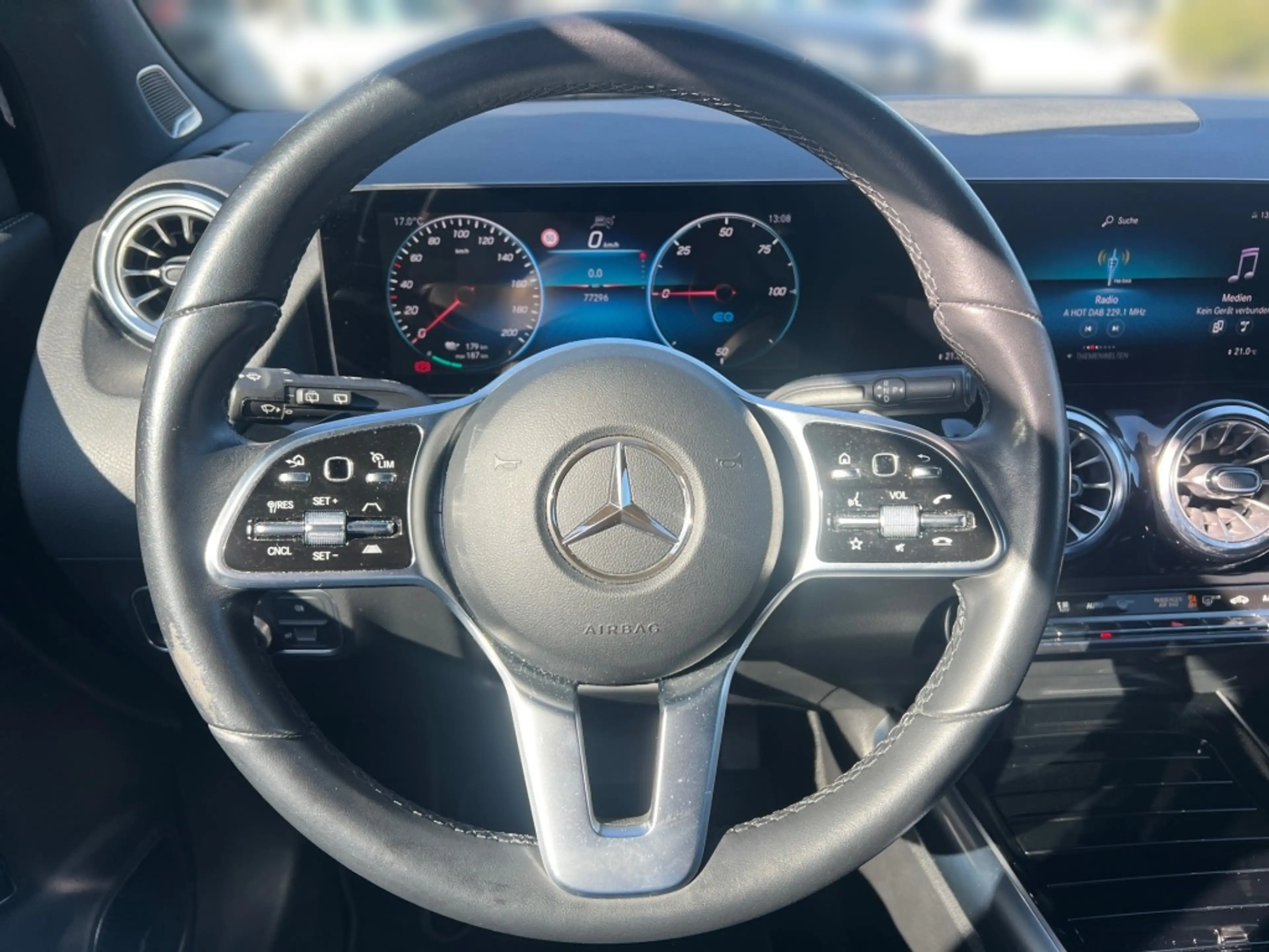 Mercedes-Benz EQA 250 Progressive*Night*AluAMG19*FAP*Burmester — photo 11
