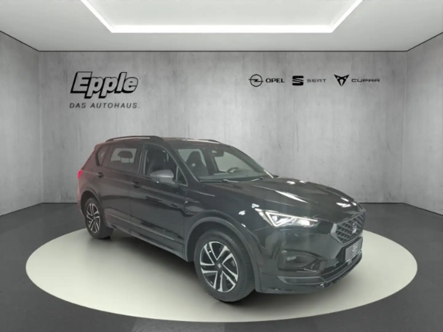 SEAT Tarraco FR 1.5 TSI ACT EU6d AHK-klappbar Navi Digitales Co crna - 1