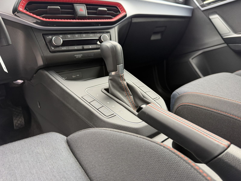 SEAT Ibiza FR Navi Virtual|LED|PDC|Winter|Tempomat — photo 15