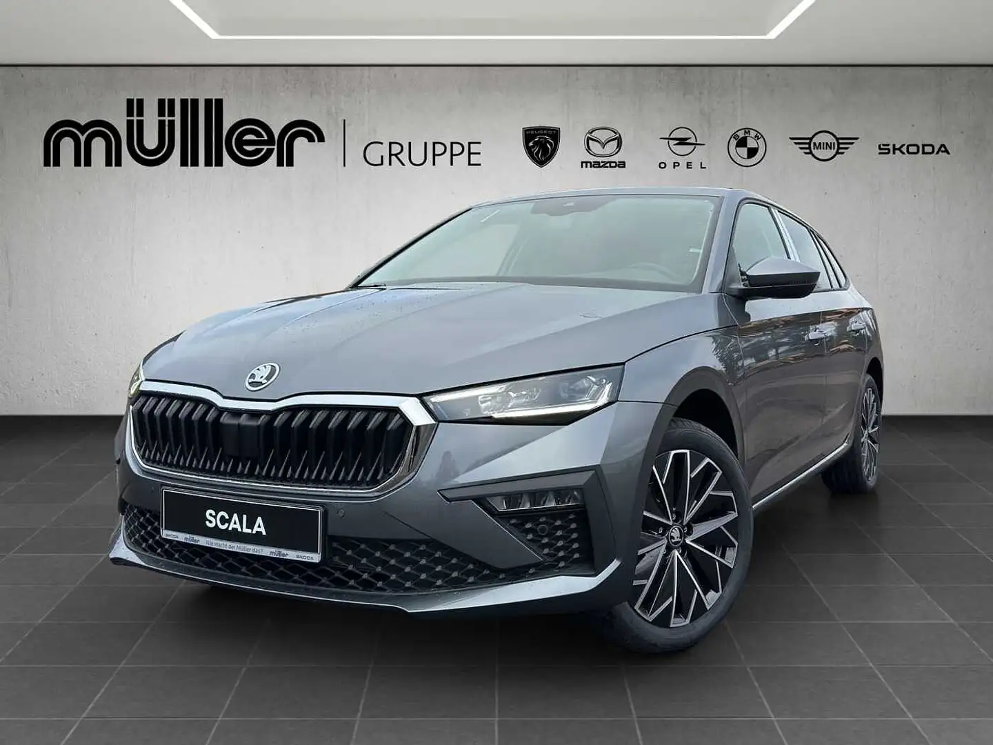 Skoda Scala Tour 1.0 TSI DSG Gris - 1