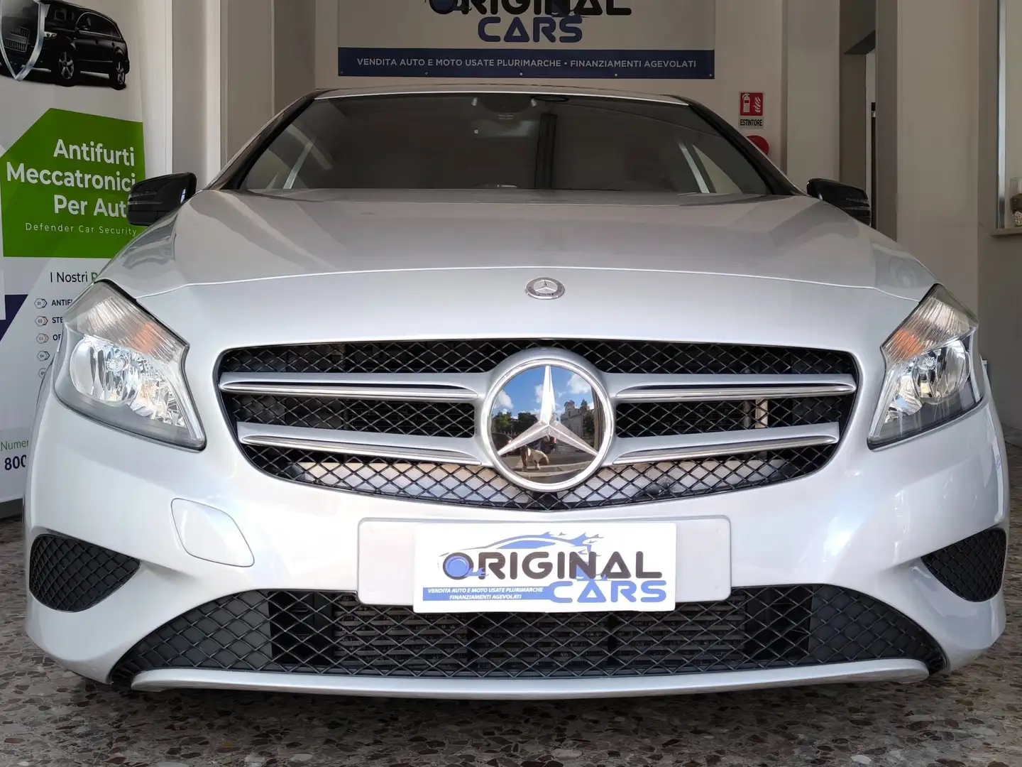 Mercedes-Benz A 180 Classe A - W176 cdi (be) Executive Silber - 2