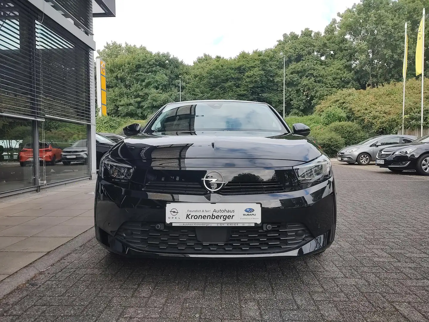 Opel Corsa F 1.2 PDC RKamera SHZ AppleCarplay Zwart - 2
