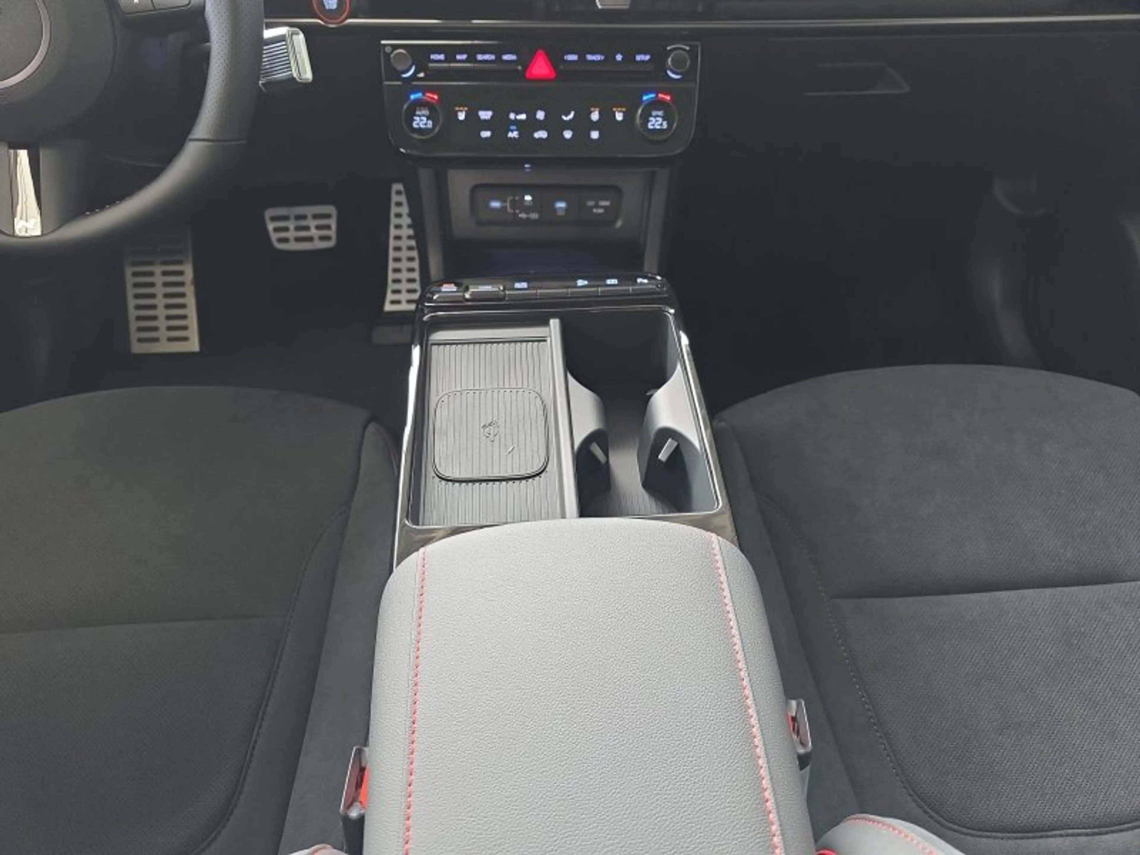 Hyundai TUCSON 1,6T HEV 4WD N Line UPE=52500 Euro! — photo 12