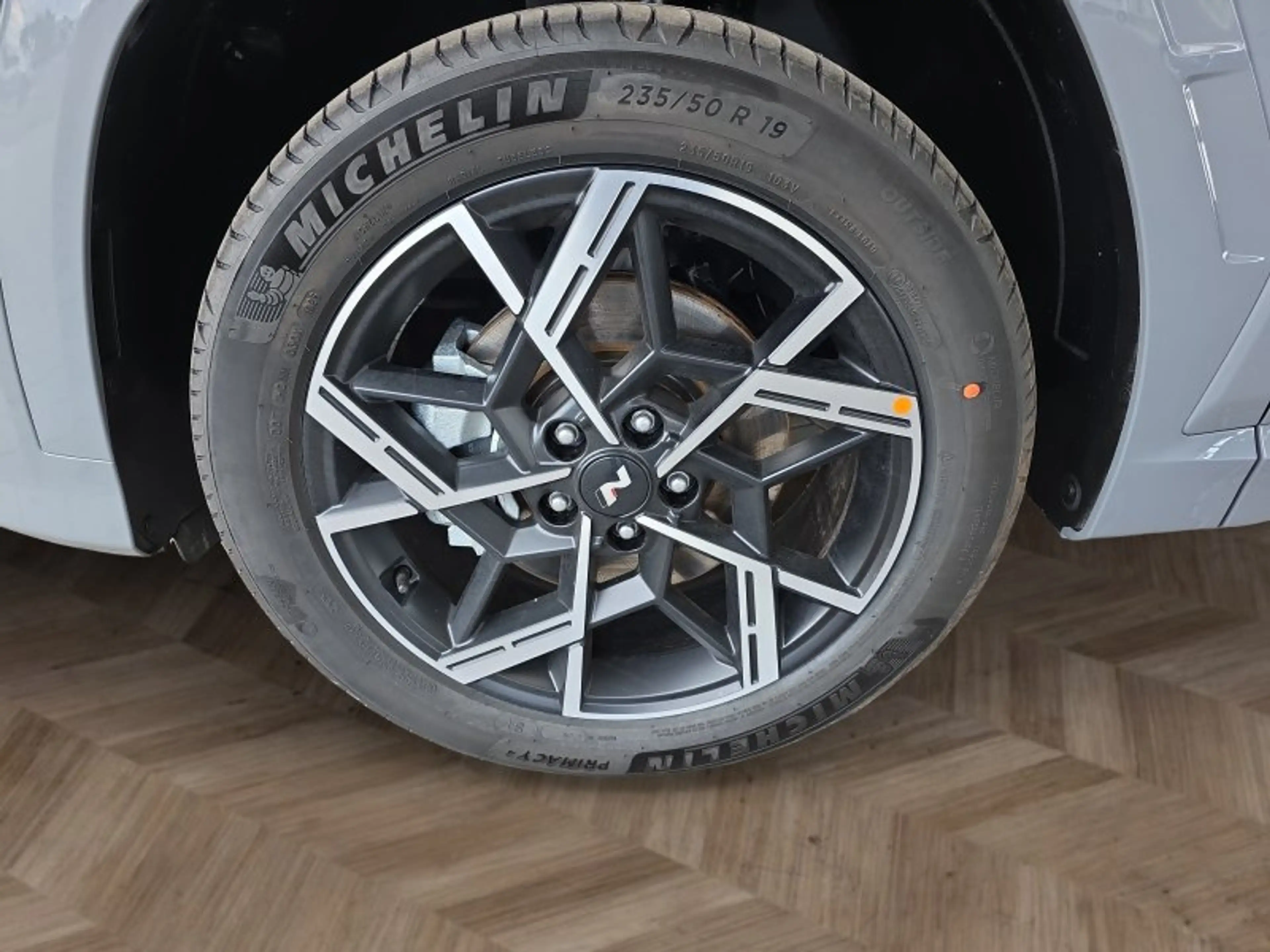 Hyundai TUCSON 1,6T HEV 4WD N Line UPE=52500 Euro! — photo 15