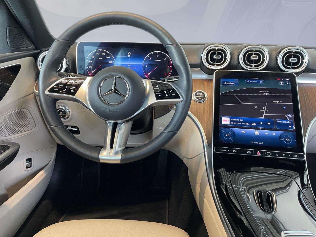 Mercedes-Benz C 220