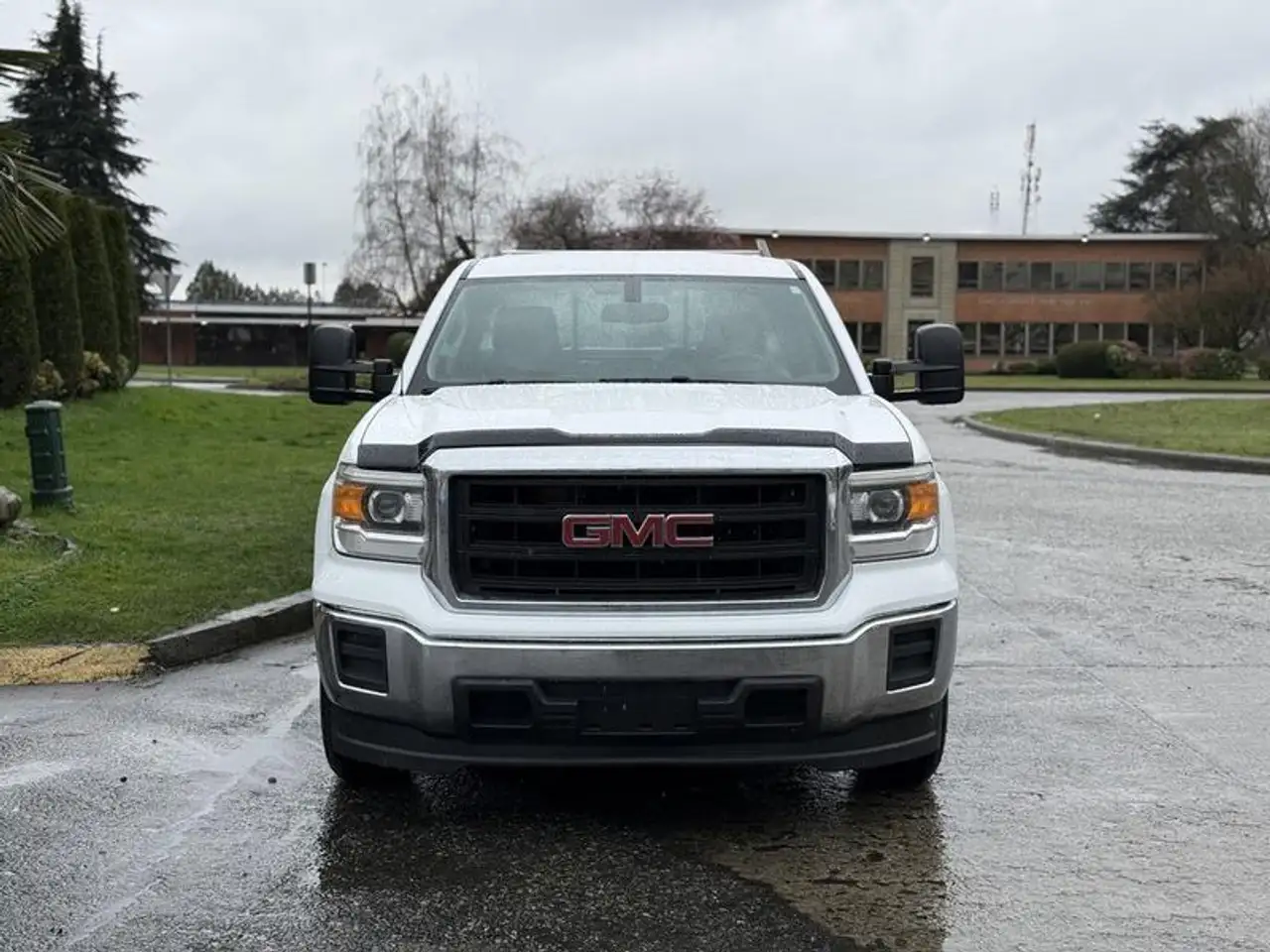 GMC Sierra 1500 снимка GMC Sierra 1500
