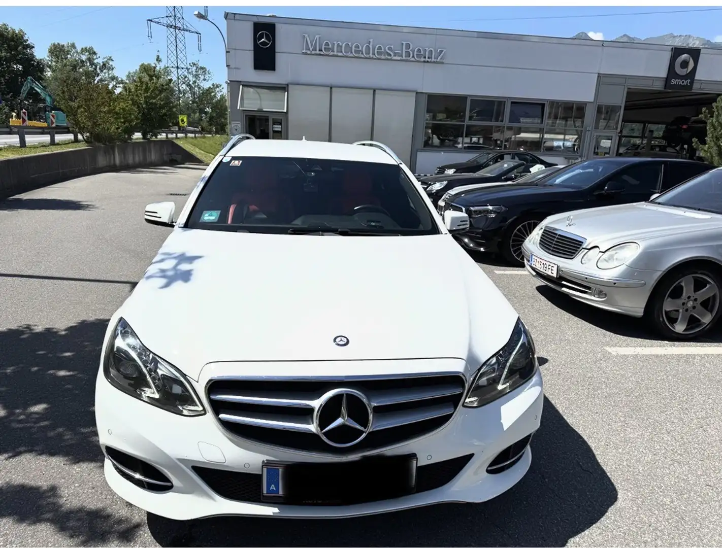 Mercedes-Benz E 220 T BlueTEC BlueEFFICIENCY Edition Avantgarde Aut. - 1