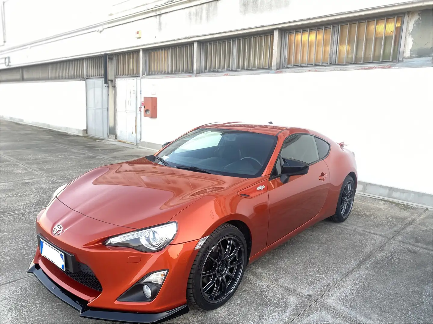Toyota GT86 Orange - 1