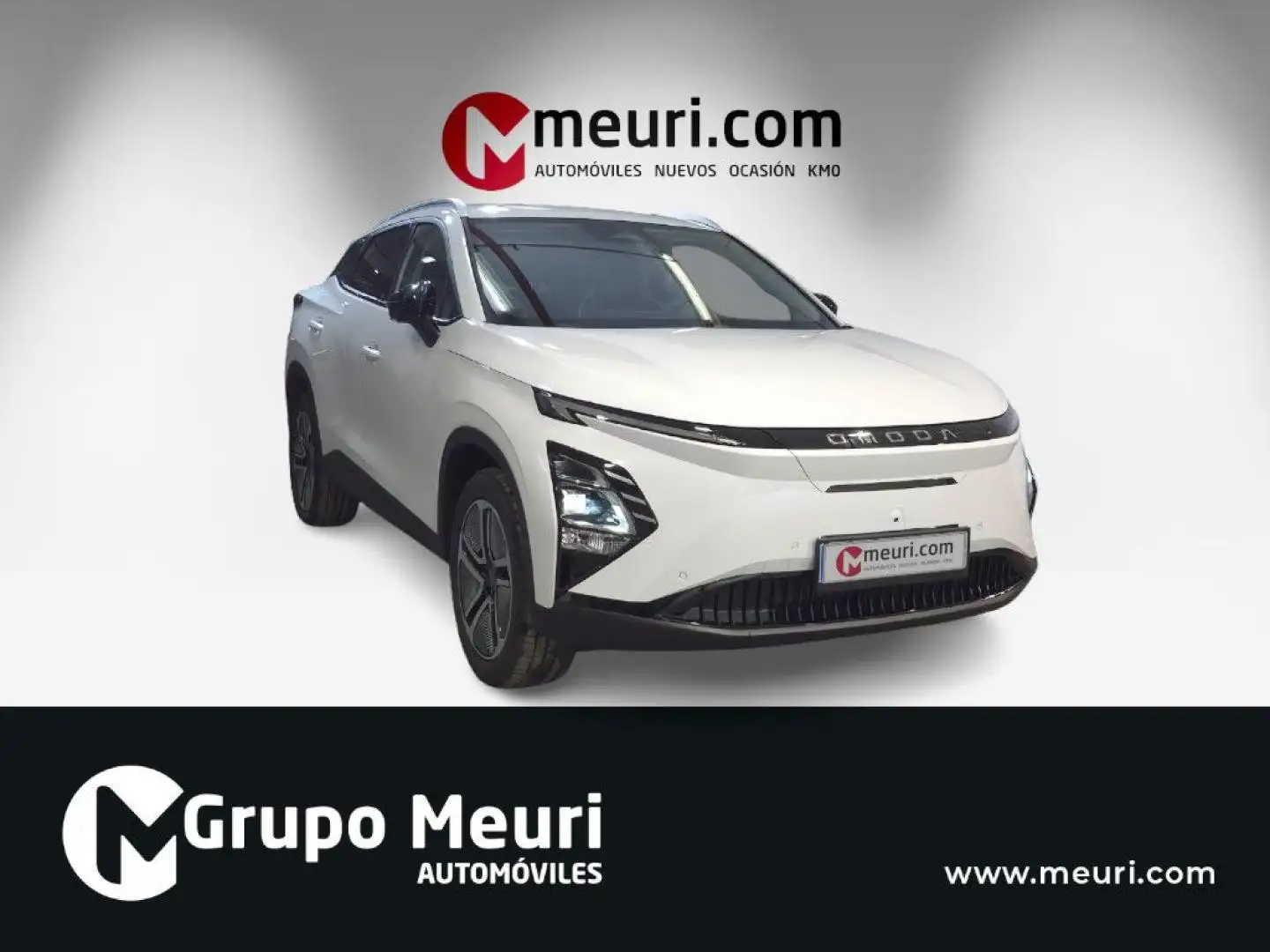 Omoda 5 EV Premium Weiß - 1