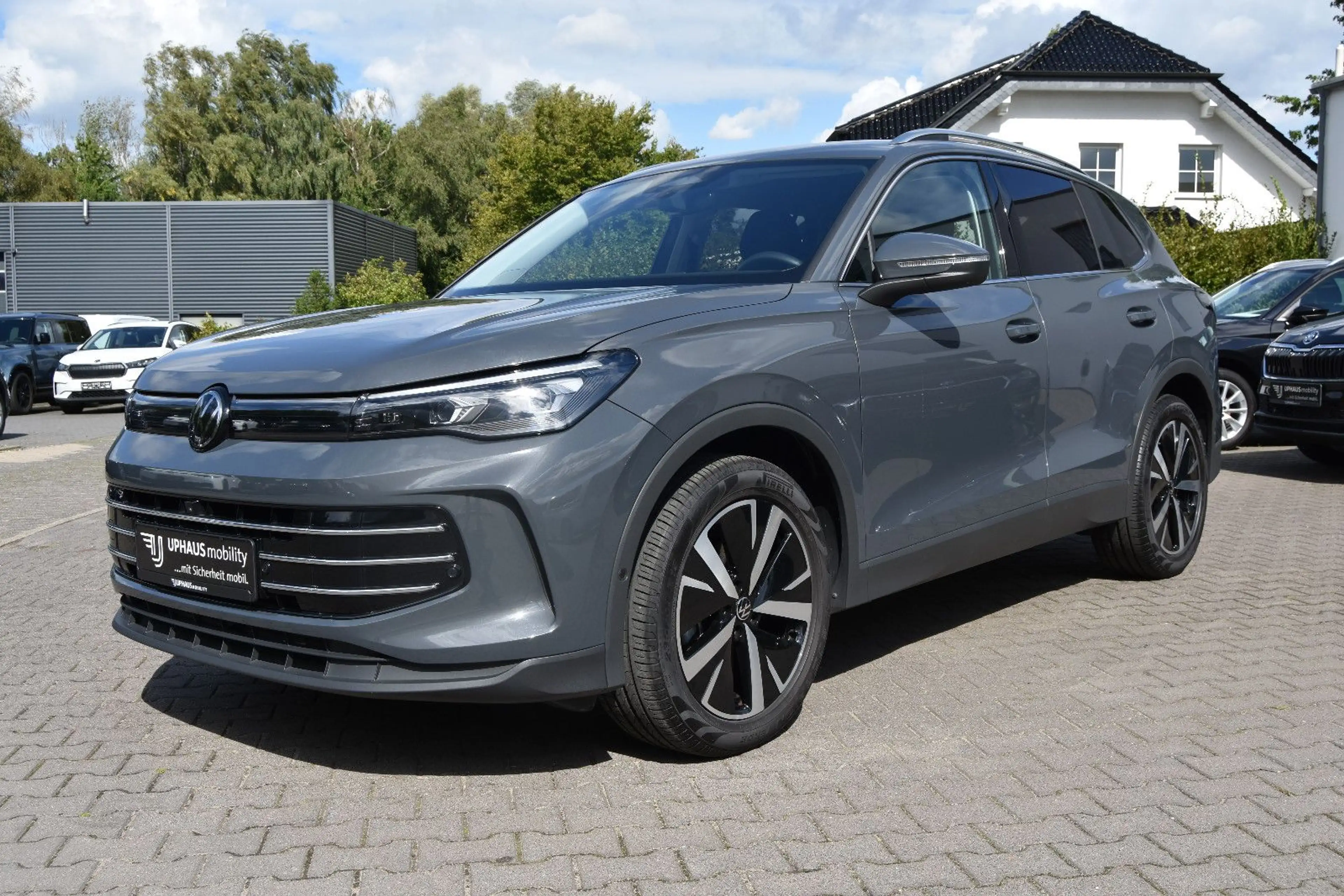 Volkswagen Tiguan 1.5 eTSI Elegance/AHK/360°Kamera/el.Heckk — photo 4