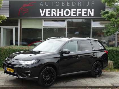 Mitsubishi Outlander 2.0 PHEV instyle+ - PANORAMADAK - SPORT PAKKET - U