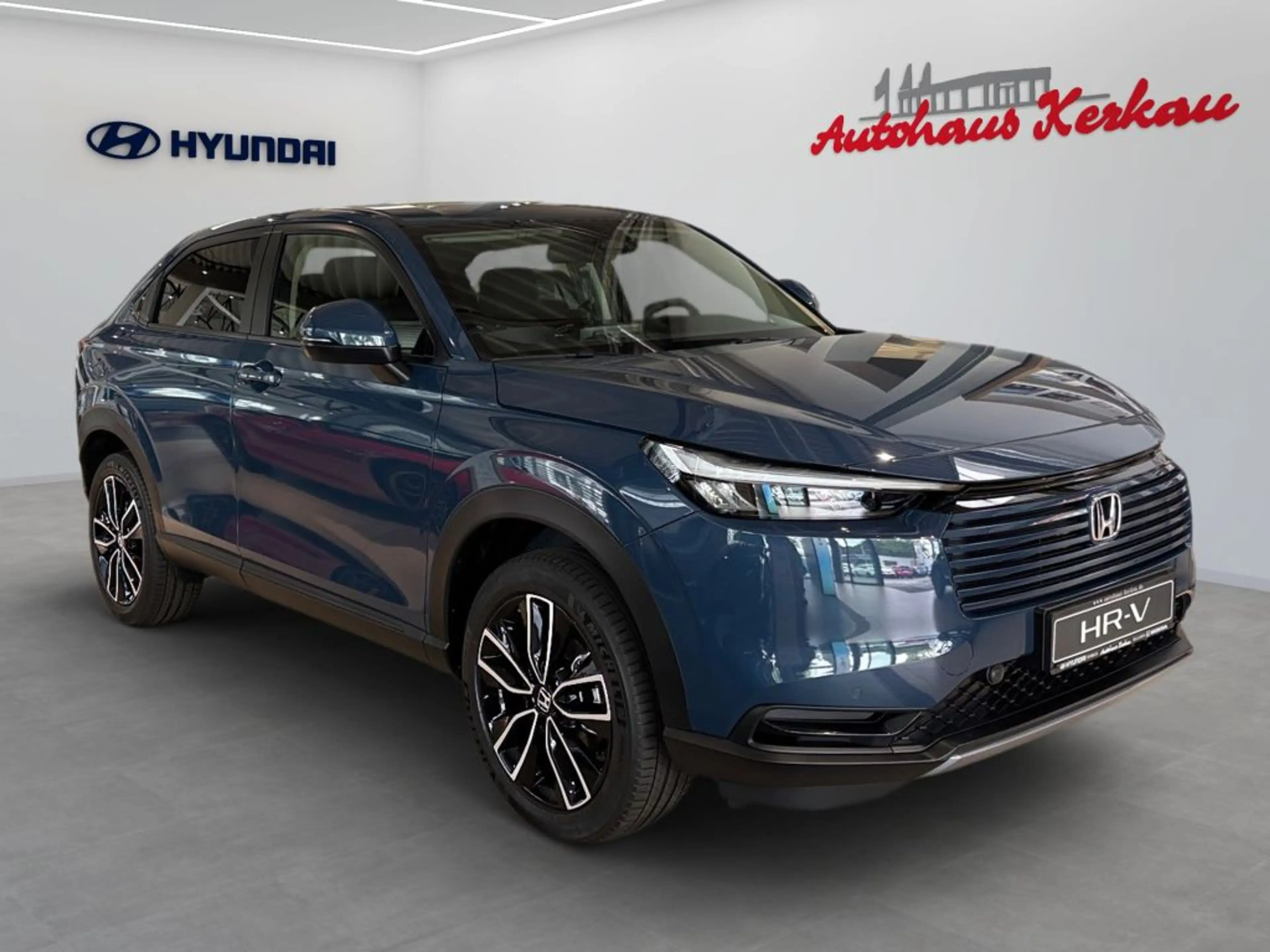 Honda HR-V e:HEV 1.5 i-MMD Hybrid Elegance (RV/RV) — photo 2