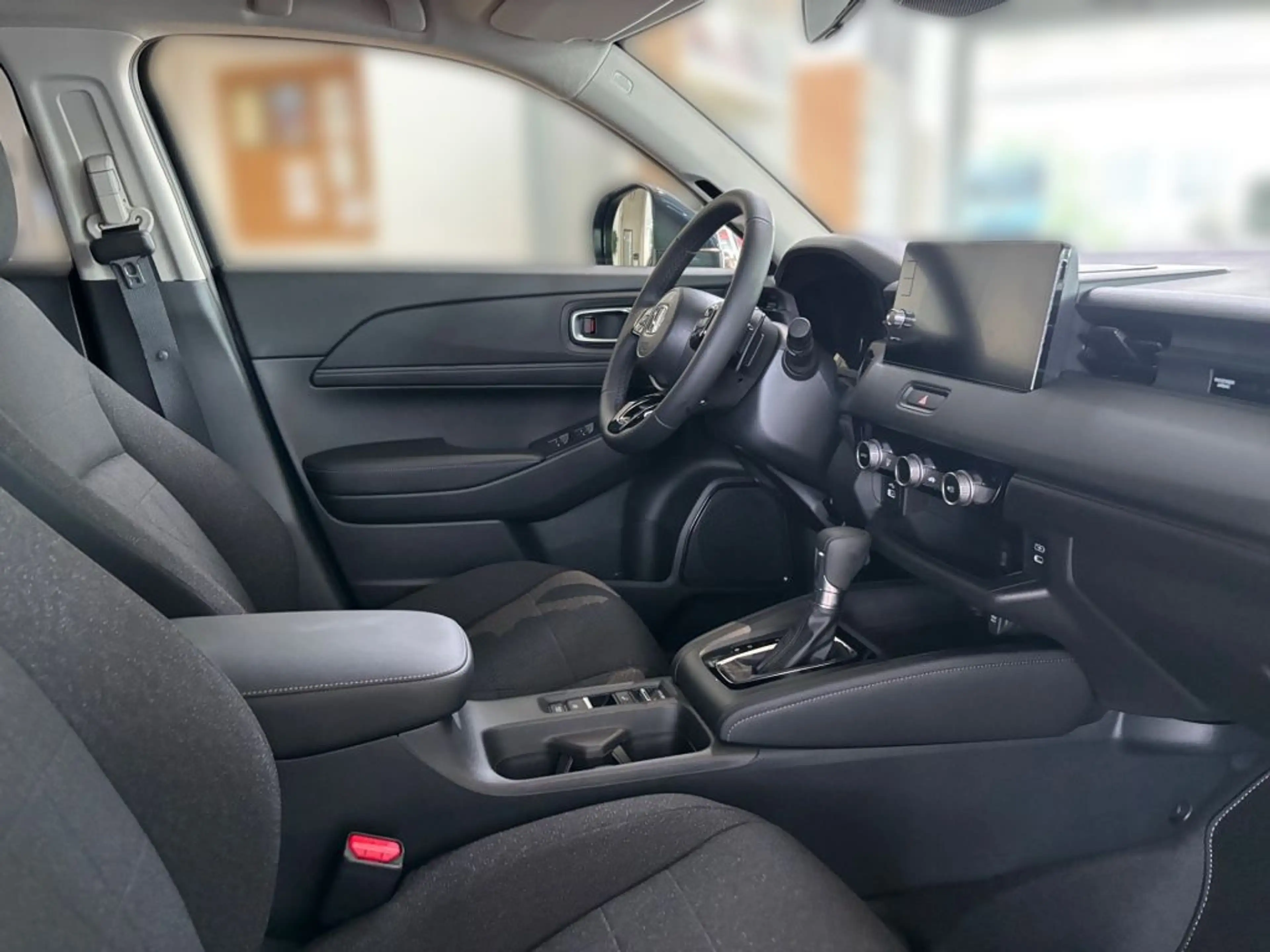 Honda HR-V e:HEV 1.5 i-MMD Hybrid Elegance (RV/RV) — photo 14