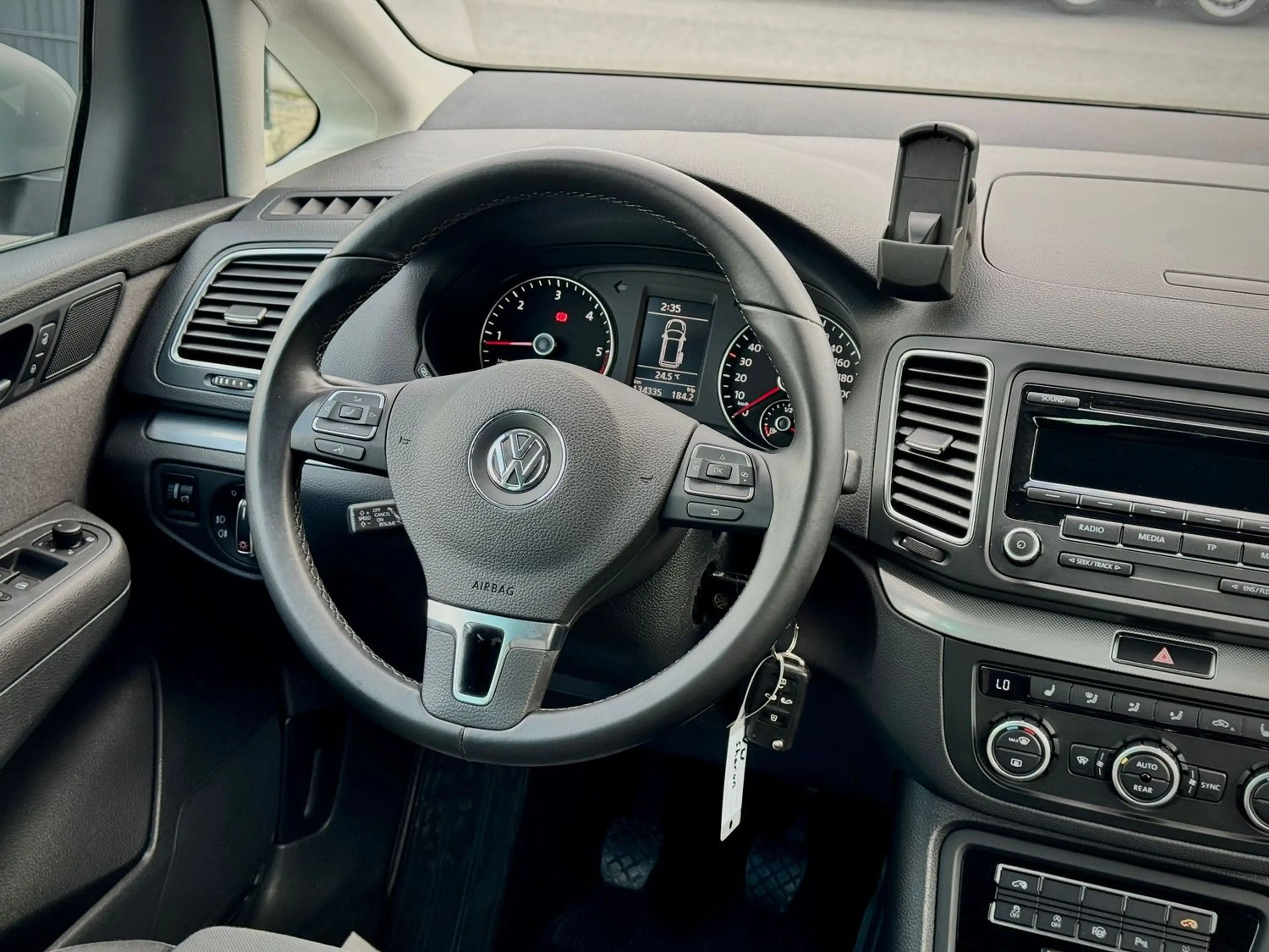 Volkswagen Sharan Life '2.Hand'LED'E.Schibetür'SHZ'Klima' — photo 5