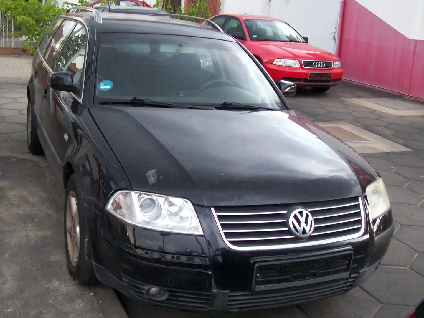 Volkswagen Passat Variant Trendline Schwarz - 2