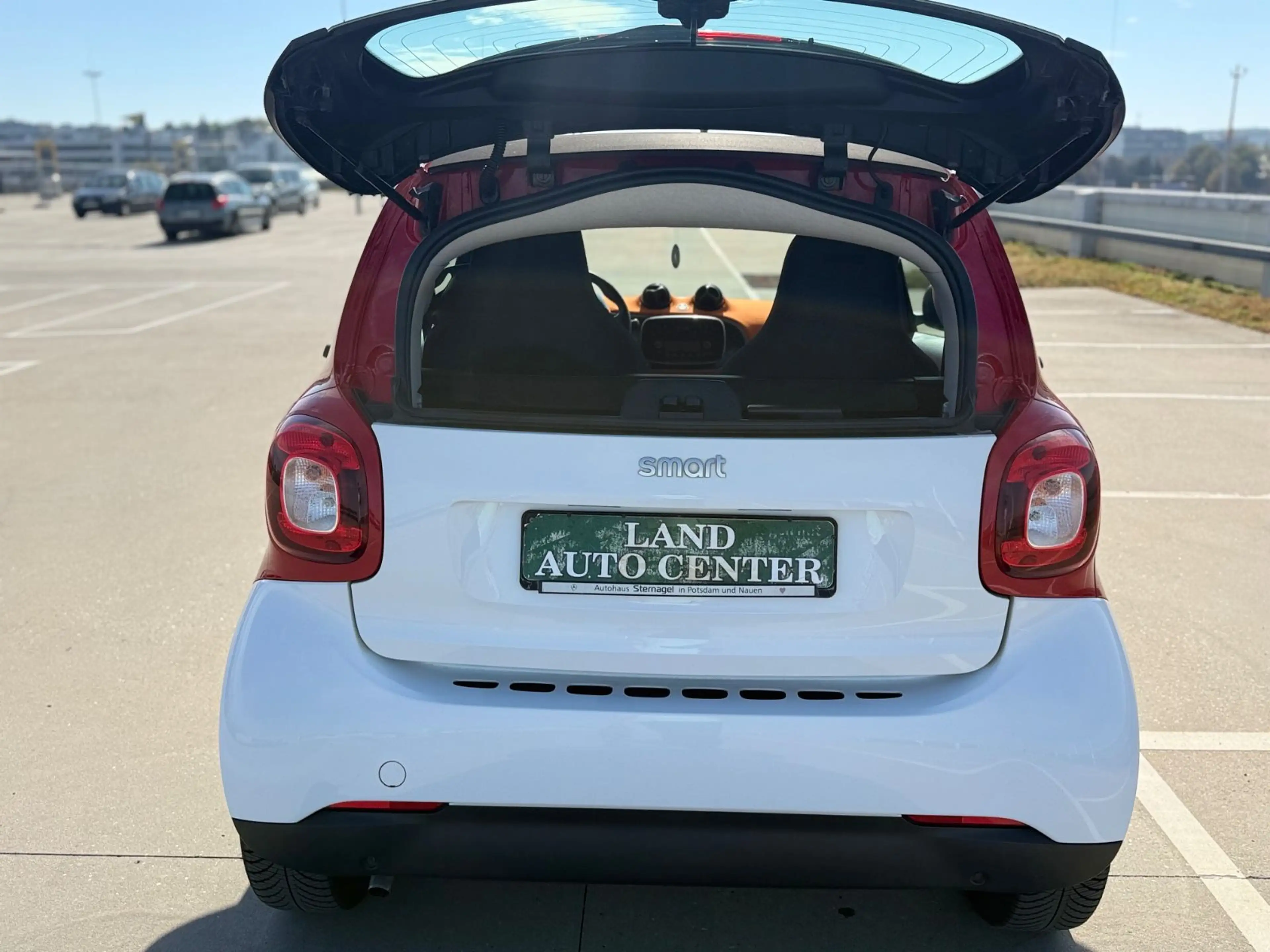 smart forTwo COUPE 66 KW TURBO*LED*SPORT*AUTOM*TEMPO — photo 7