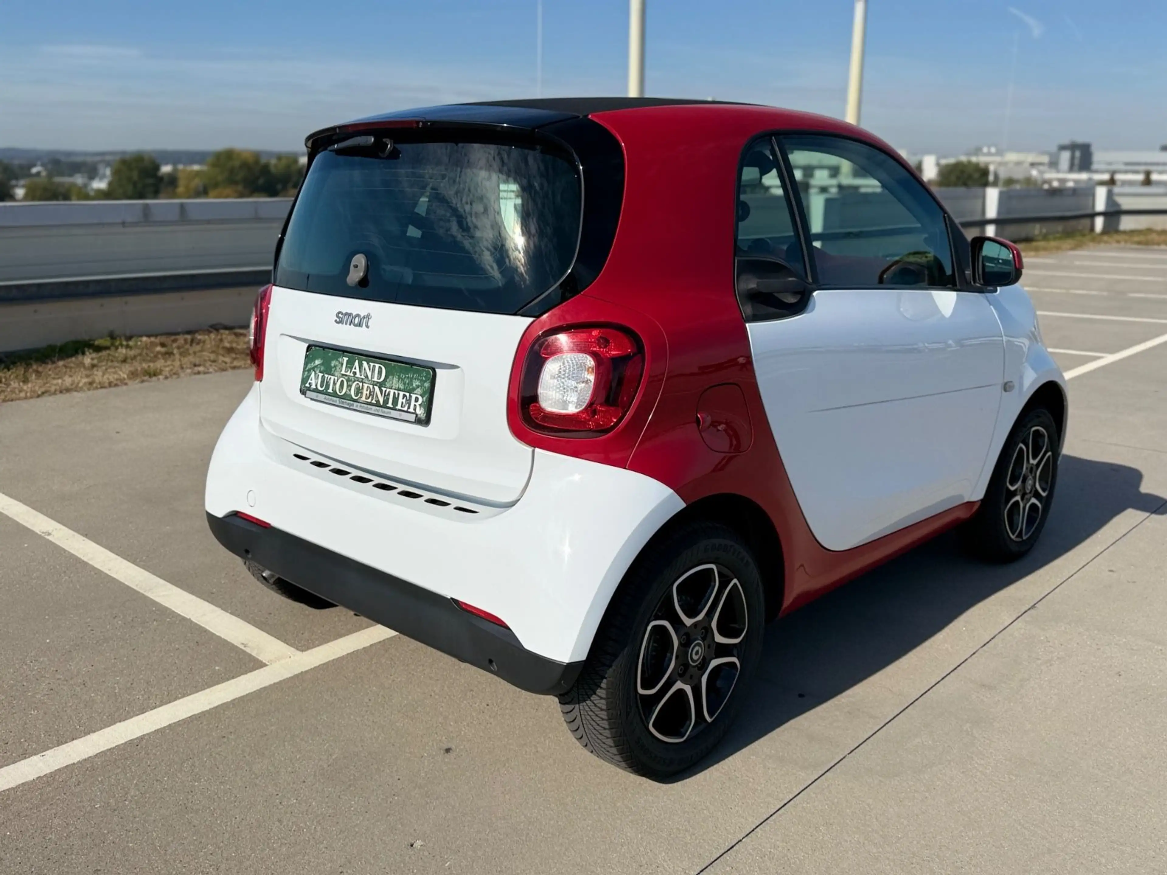 smart forTwo COUPE 66 KW TURBO*LED*SPORT*AUTOM*TEMPO — photo 11