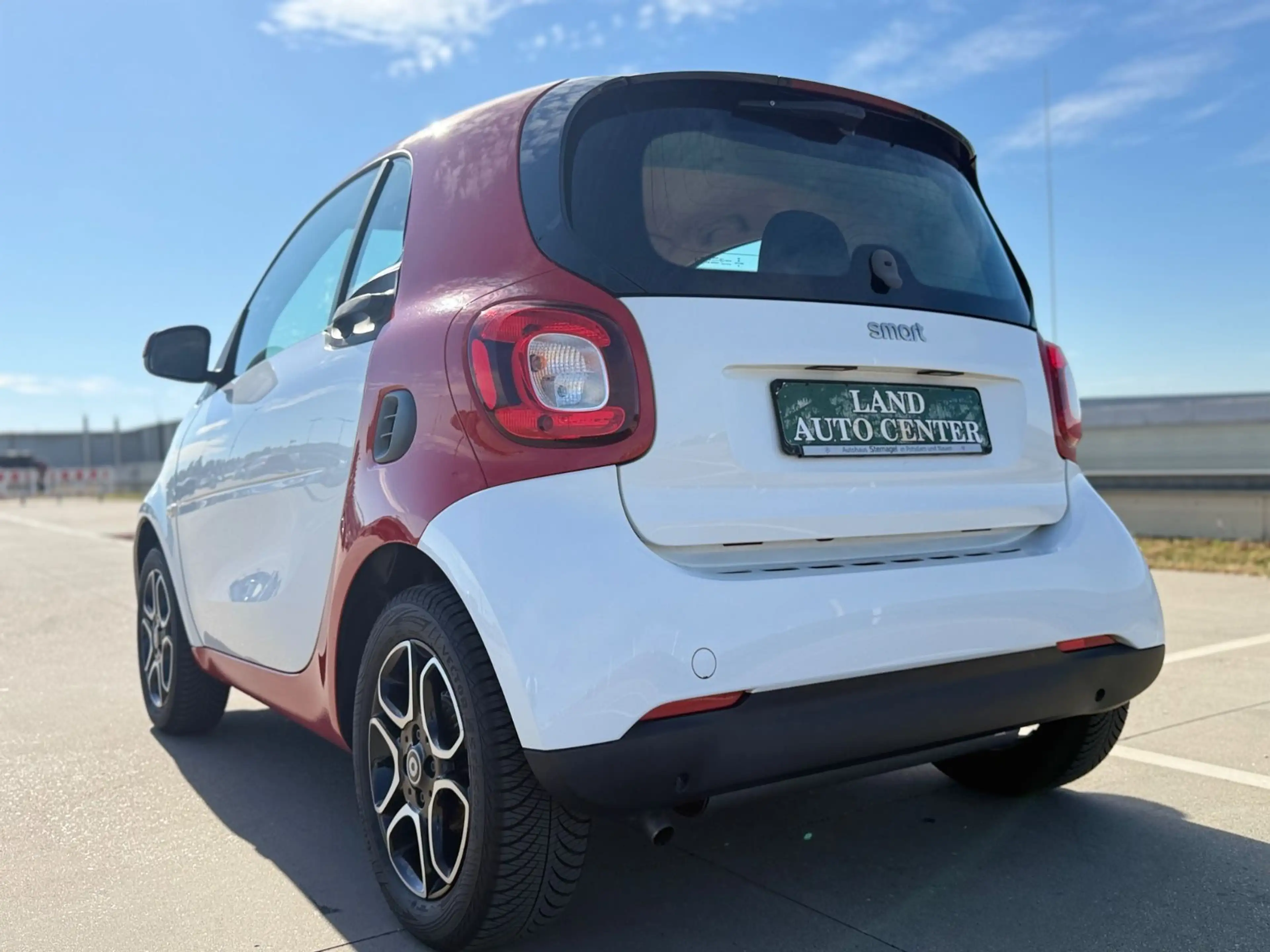 smart forTwo COUPE 66 KW TURBO*LED*SPORT*AUTOM*TEMPO — photo 6
