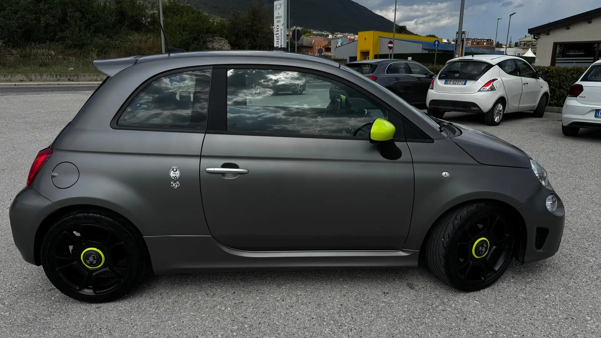 Fiat 595 Abarth PISTA - 2