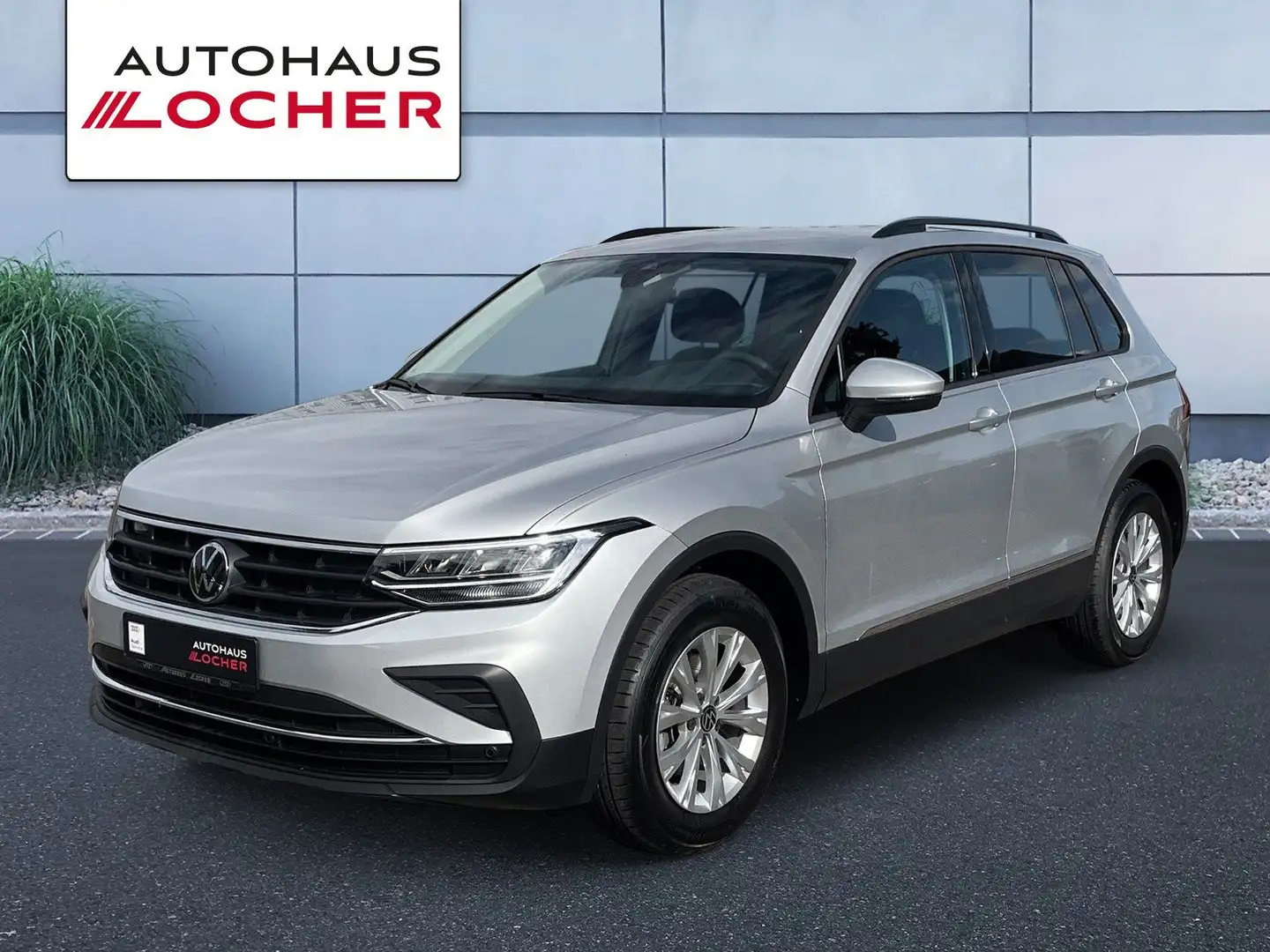 Volkswagen Tiguan Life 1.5 DSG ACC DAB CarPlay LED Silber - 1
