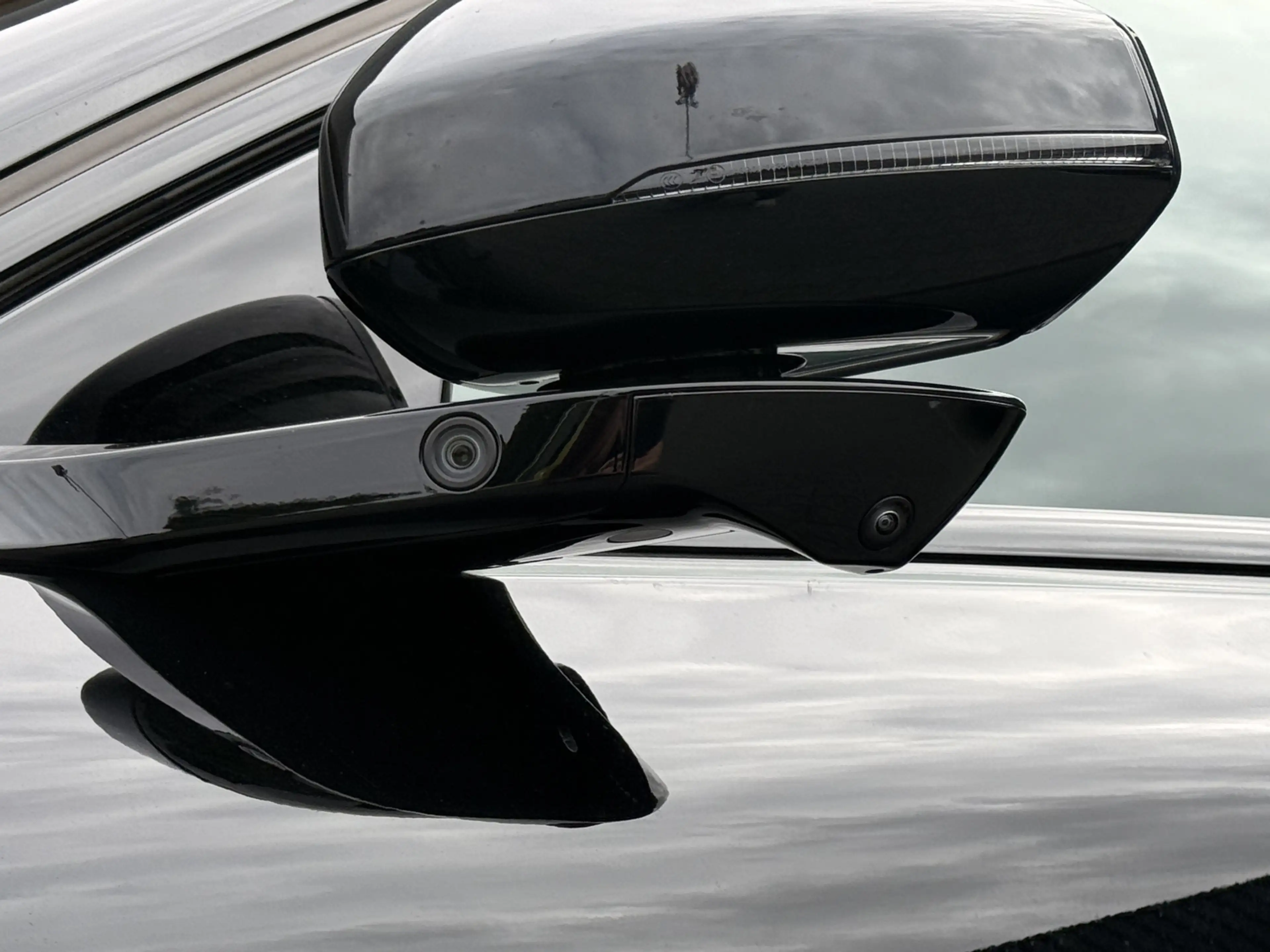 Polestar 4 Long Range Single motor 100 kWh Cruise control ada — photo 17