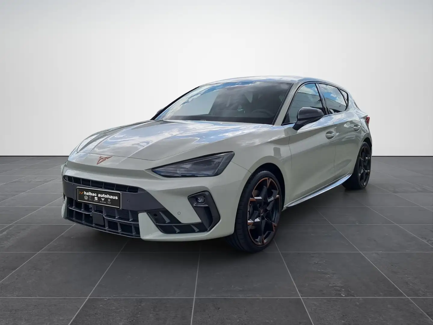 CUPRA Leon 1.5 eTSI DSG +MATRIX+SENNHEISER+NAVI+PDC+SHZ+DRIV Szary - 2