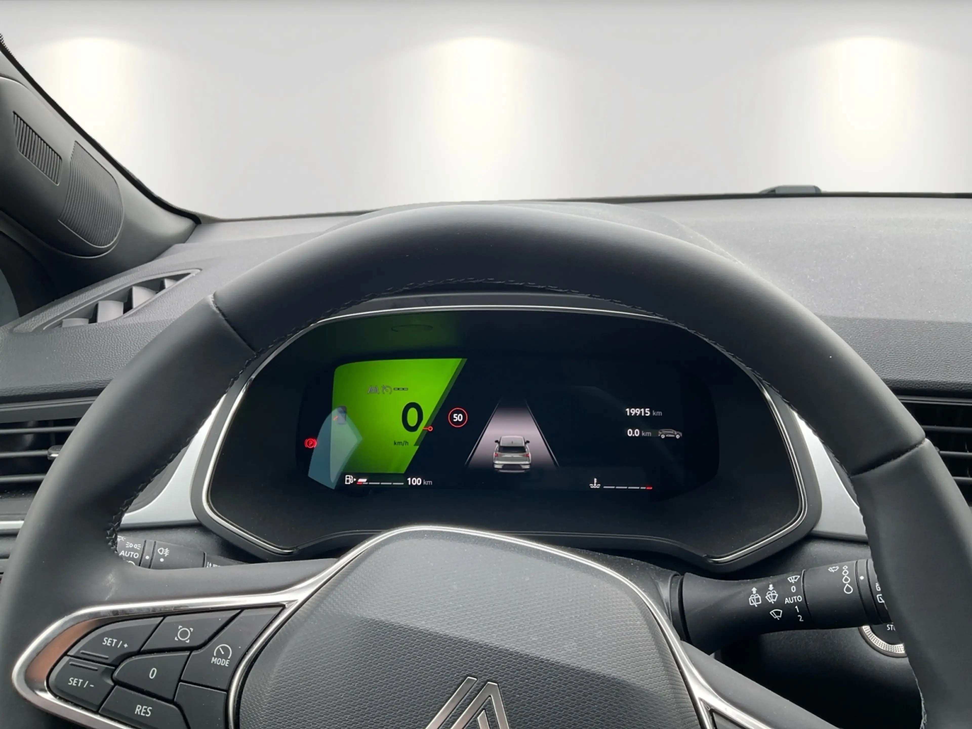 Renault Symbioz Evolution Mild Hybrid 140 — photo 11