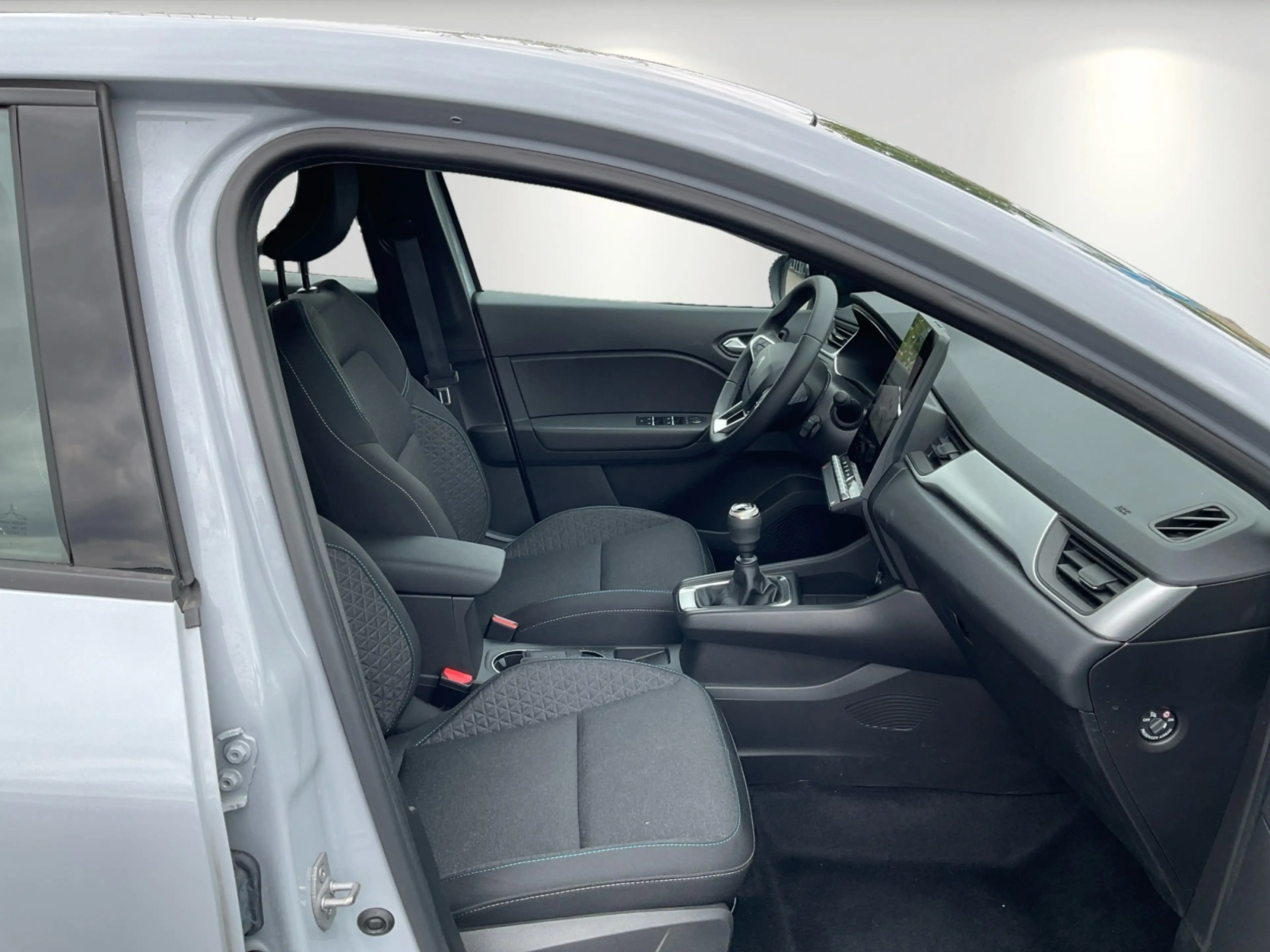 Renault Symbioz Evolution Mild Hybrid 140 — photo 8
