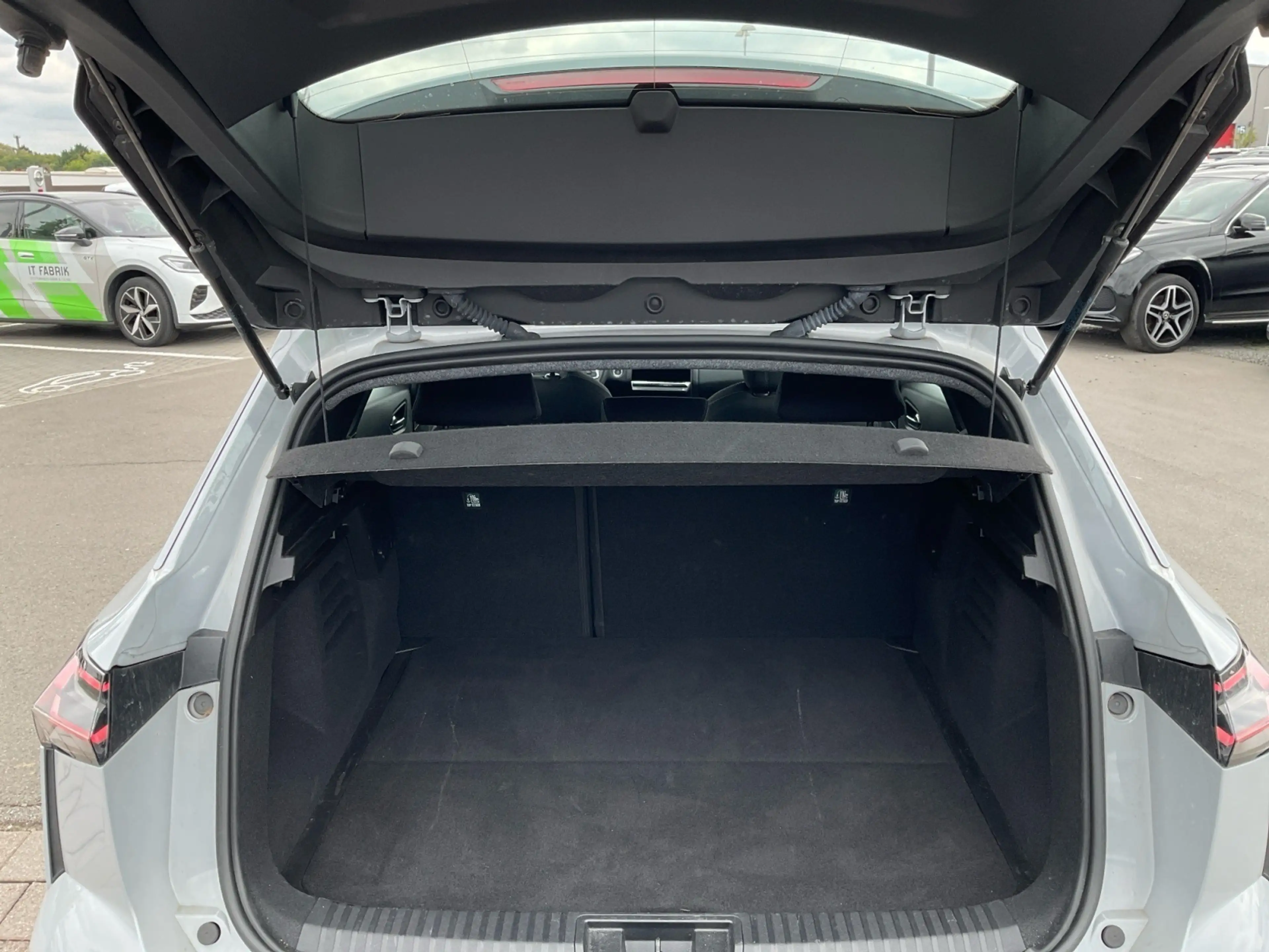 Renault Symbioz Evolution Mild Hybrid 140 — photo 6